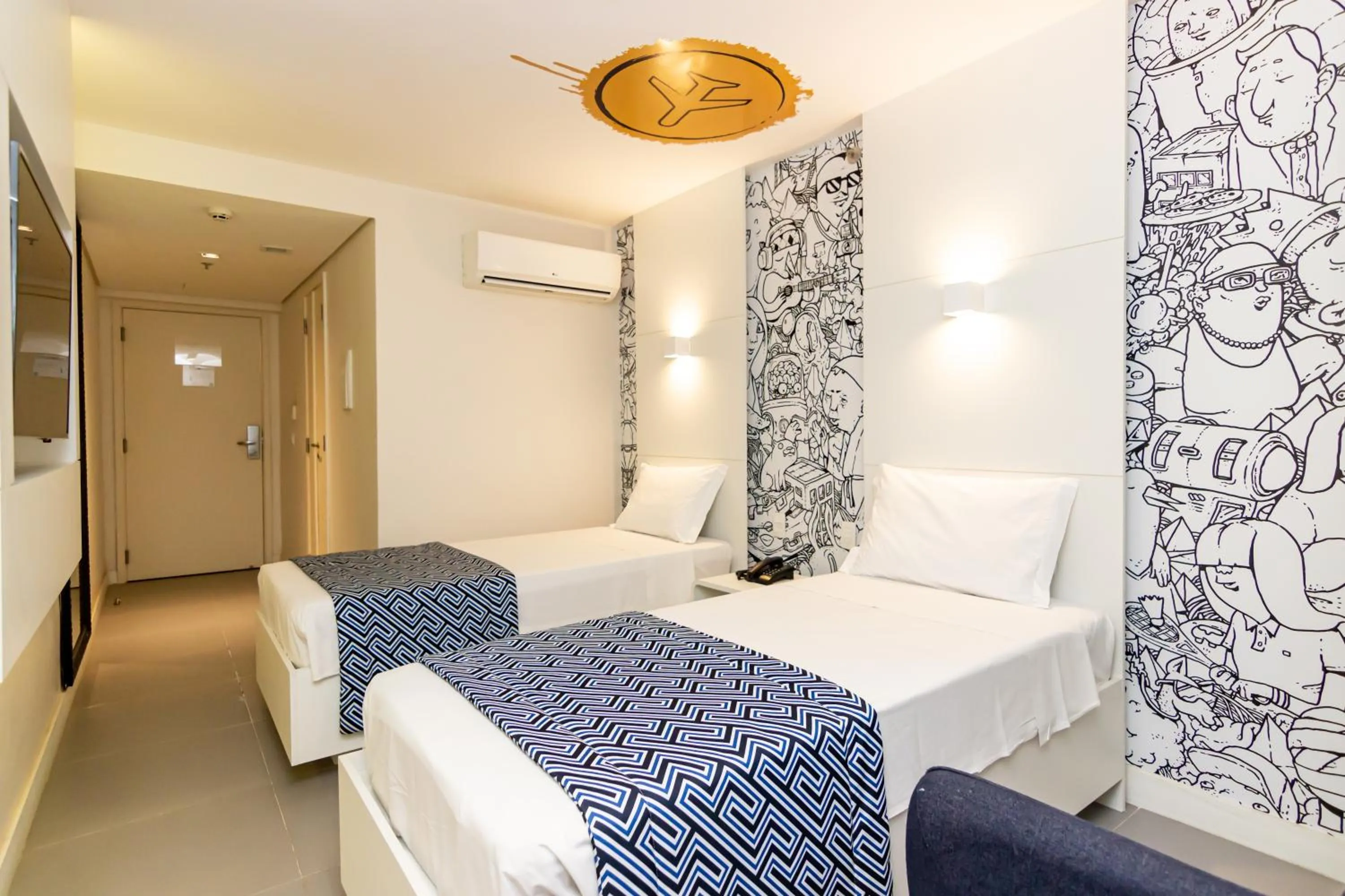 Photo of the whole room, Bed in ibis Styles Rio de Janeiro Botafogo