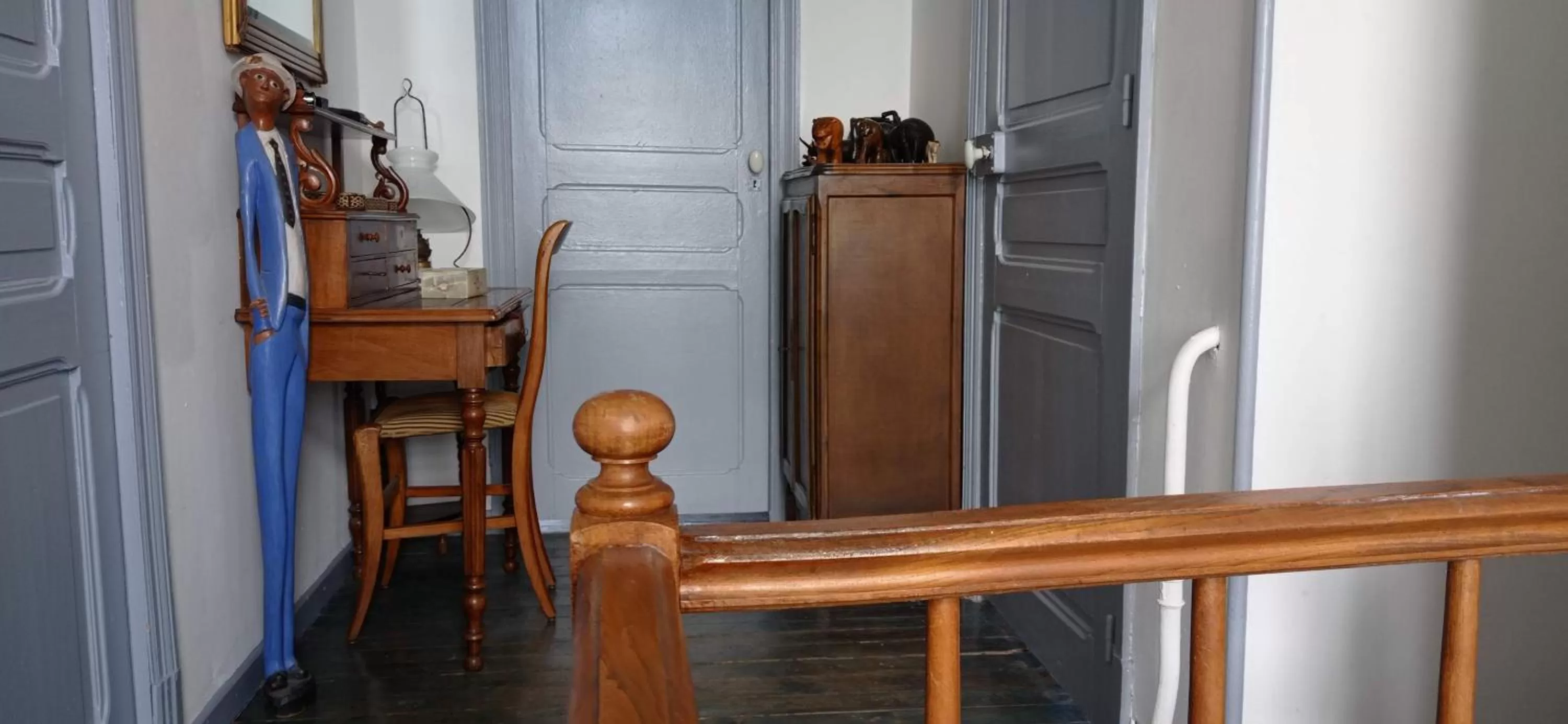 2 chambres et salle de bain un oasis de bien être Piscine et jardin Direct Gare Aéroport