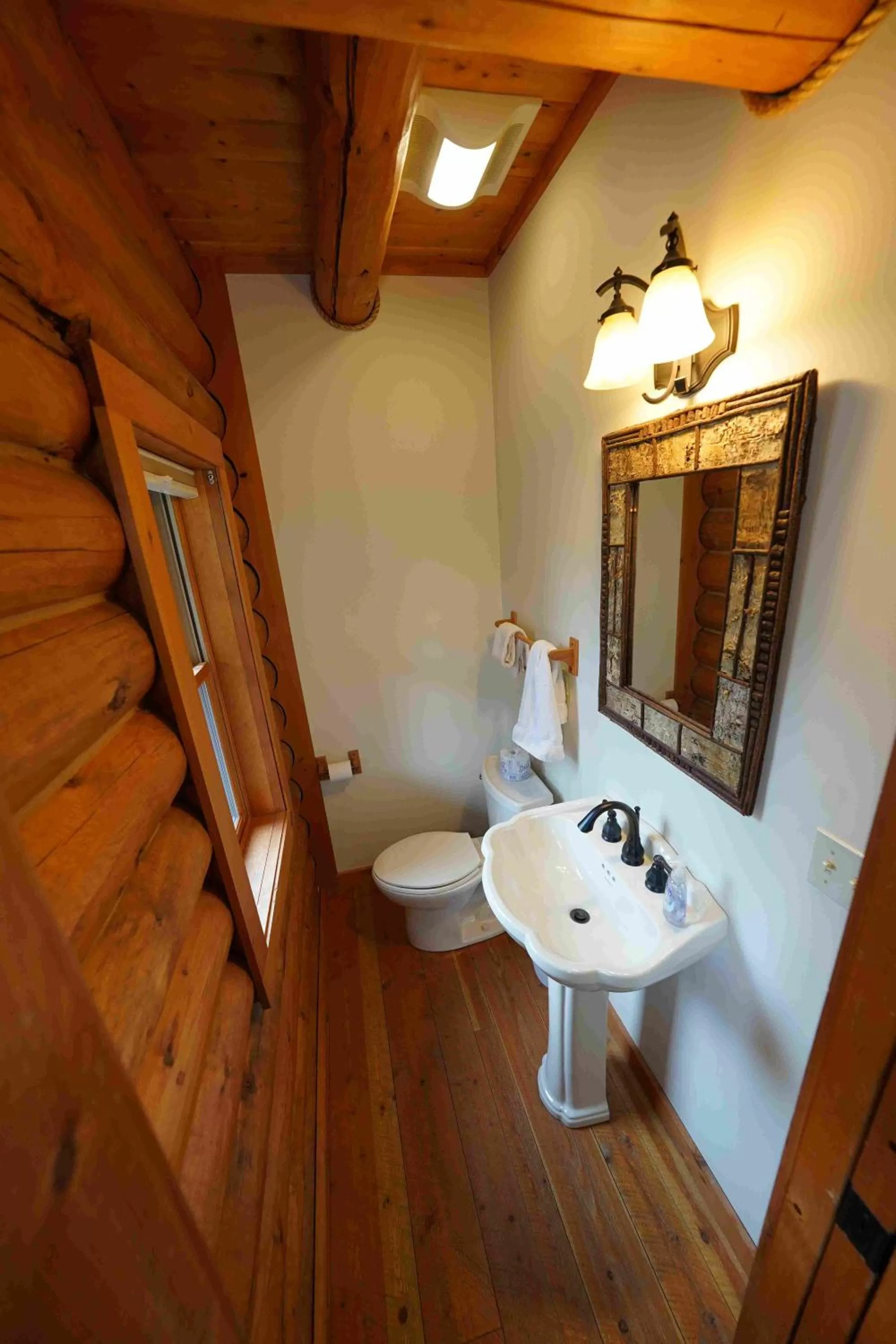 Bathroom in Ampersand Bay Resort