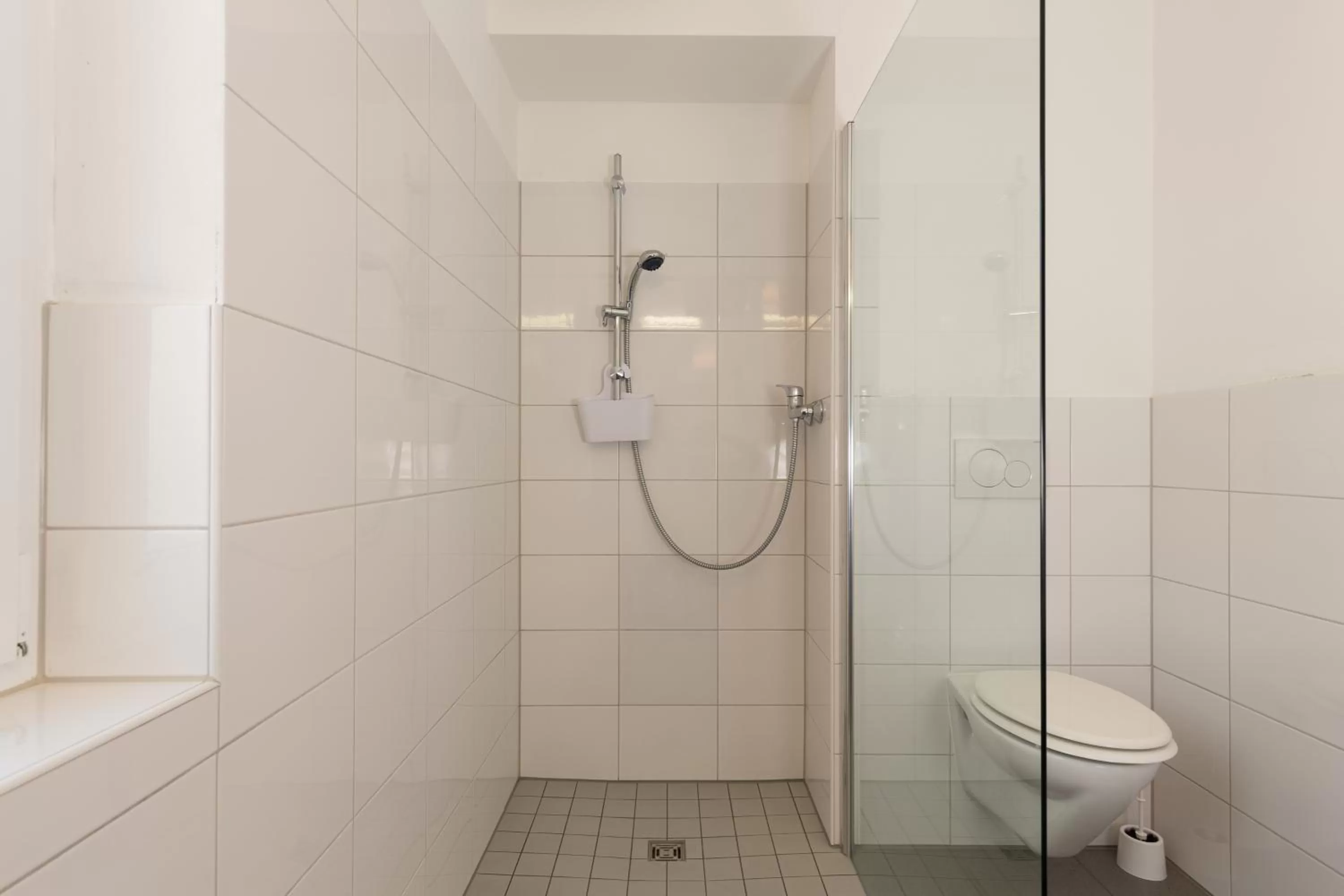 Shower in Hotel Demling