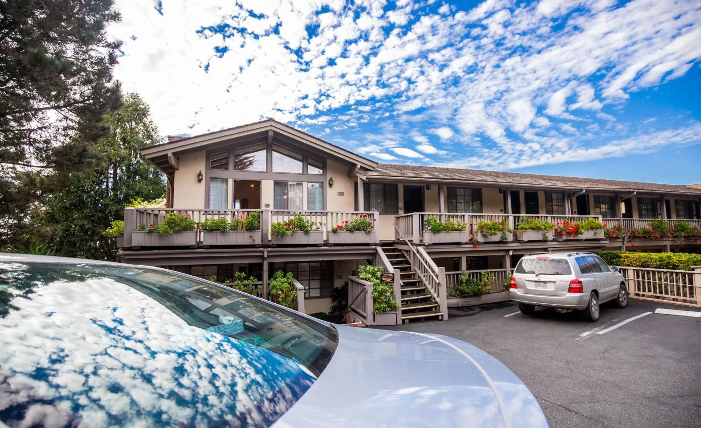 Property building in Comfort Inn Carmel By the Sea