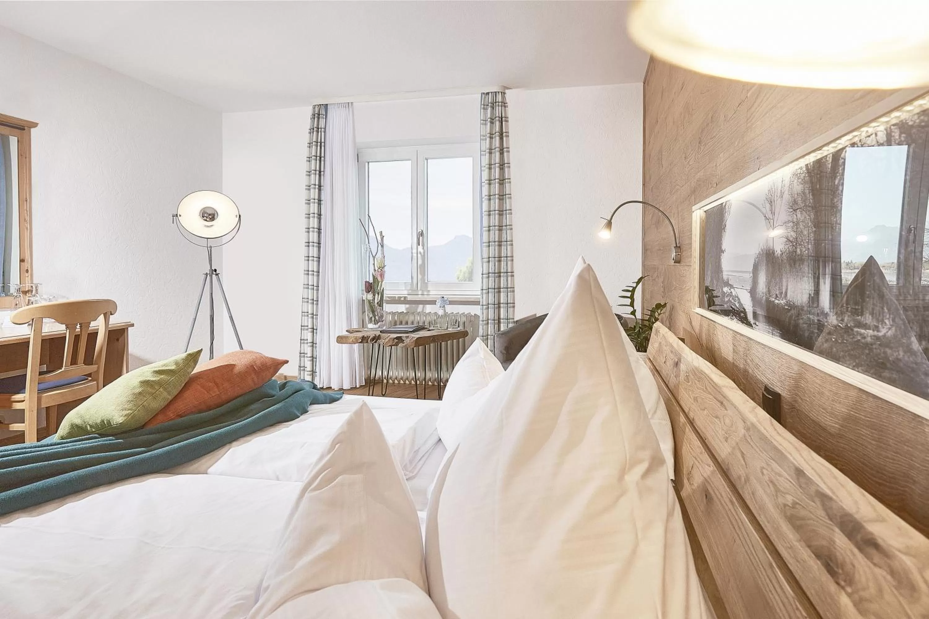 Photo of the whole room, Bed in Zum Fischer am See ***S