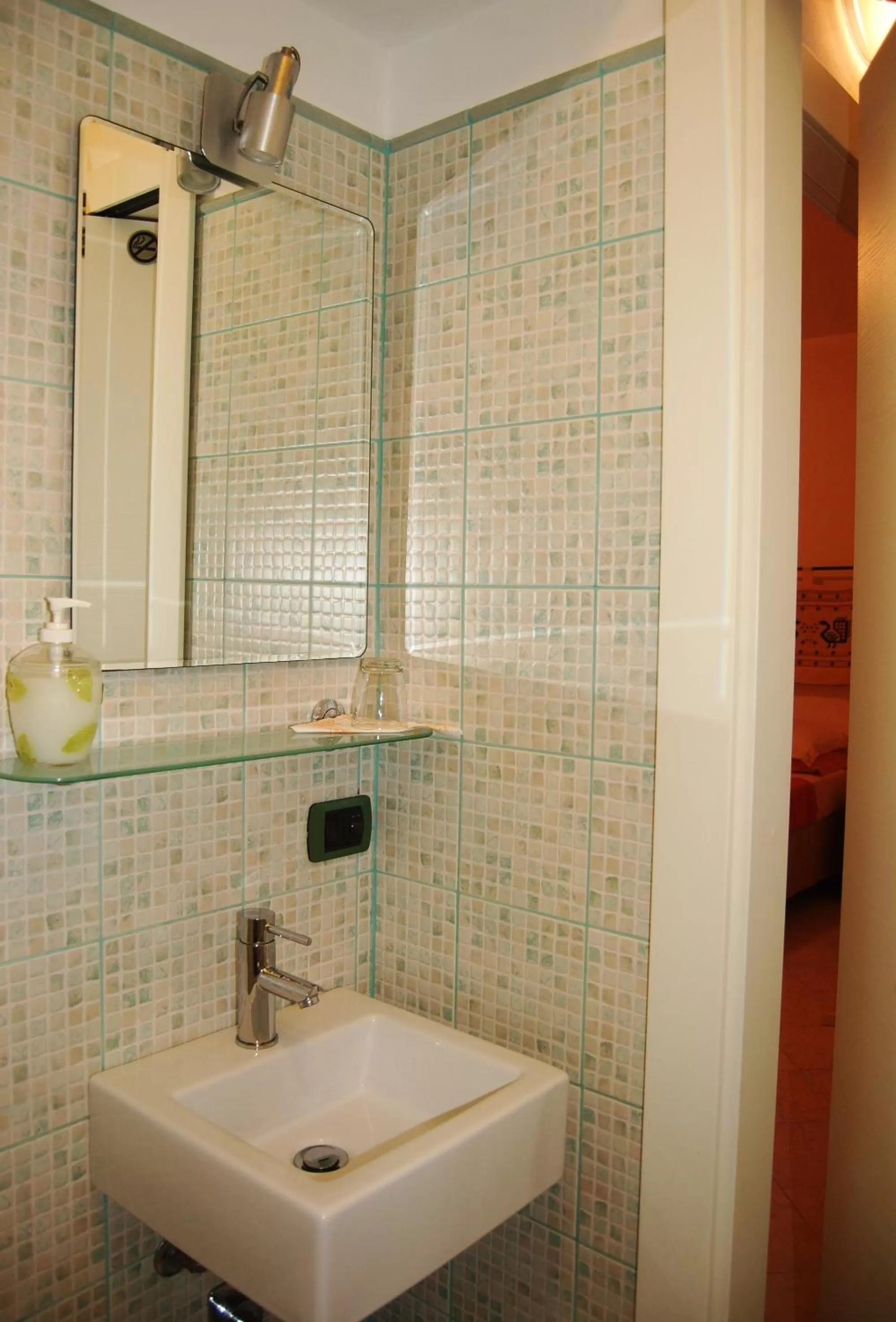 Bathroom in B&B Mare Monti Miniere