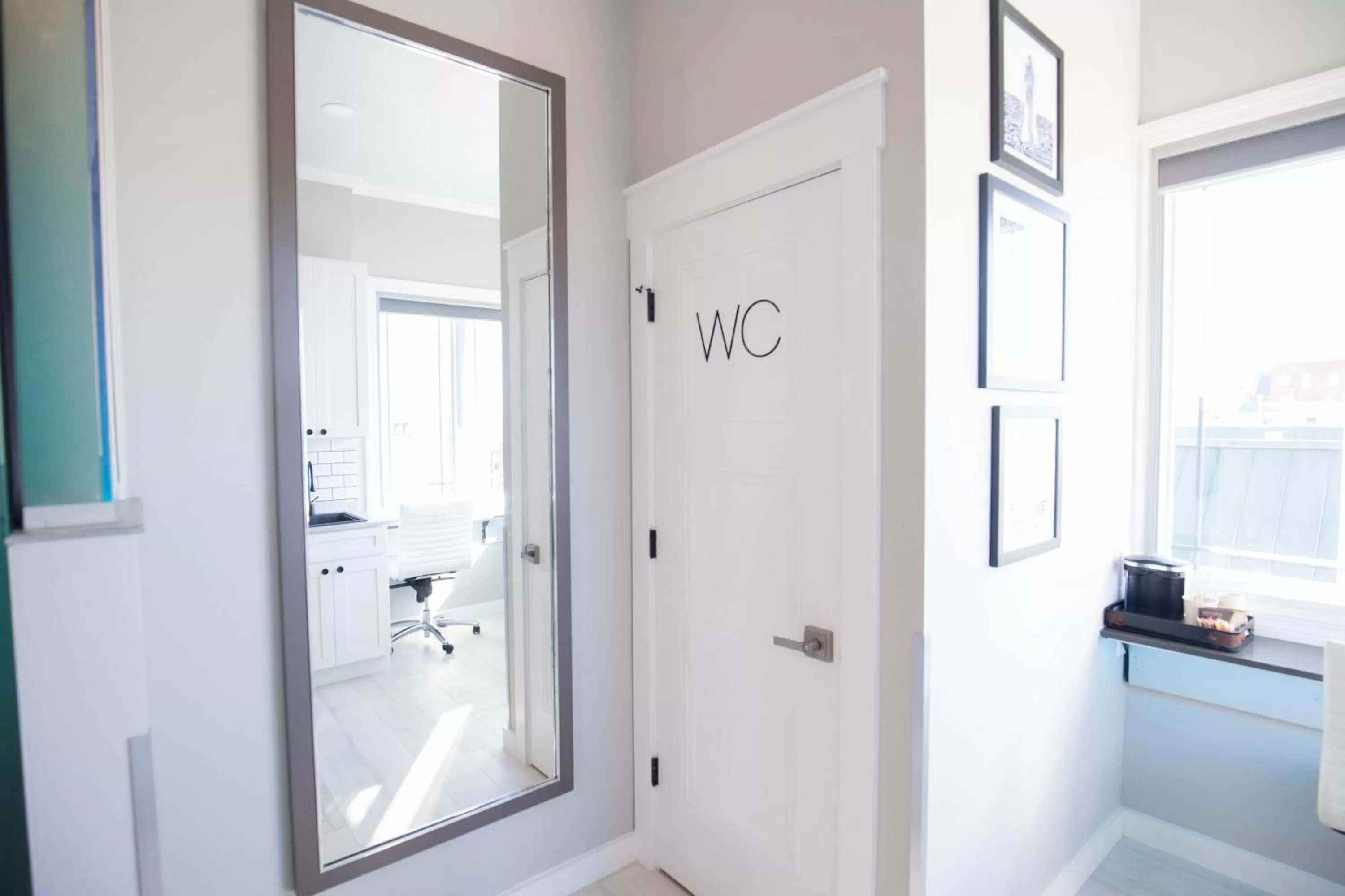 River Sirens Hotel-Contactless Check in Hotel