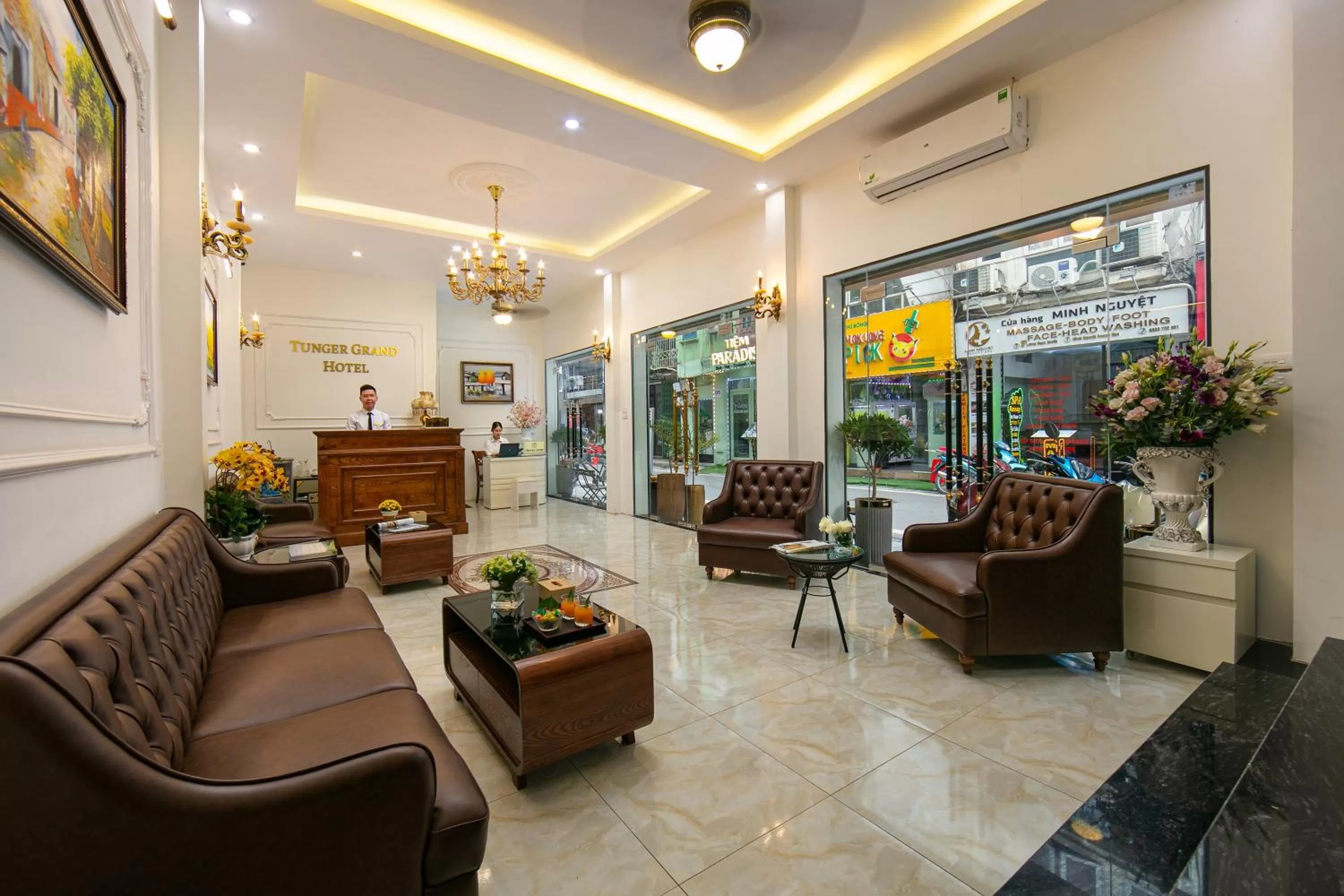 Living room in Tunger Grand Hotel