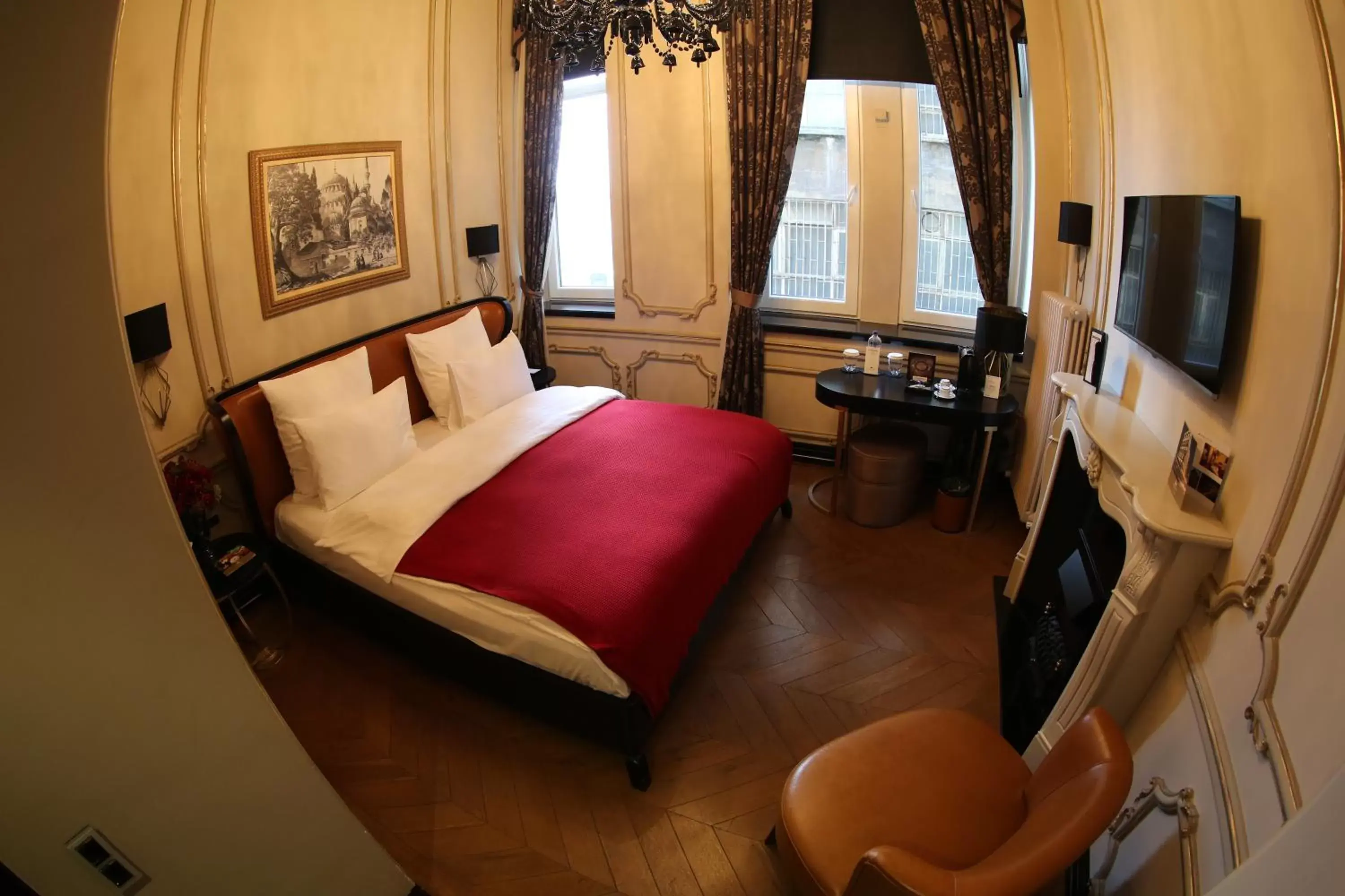 Comfort Double Room in Nordstern Hotel Galata Comfort Double Room in Nordstern Hotel Galata