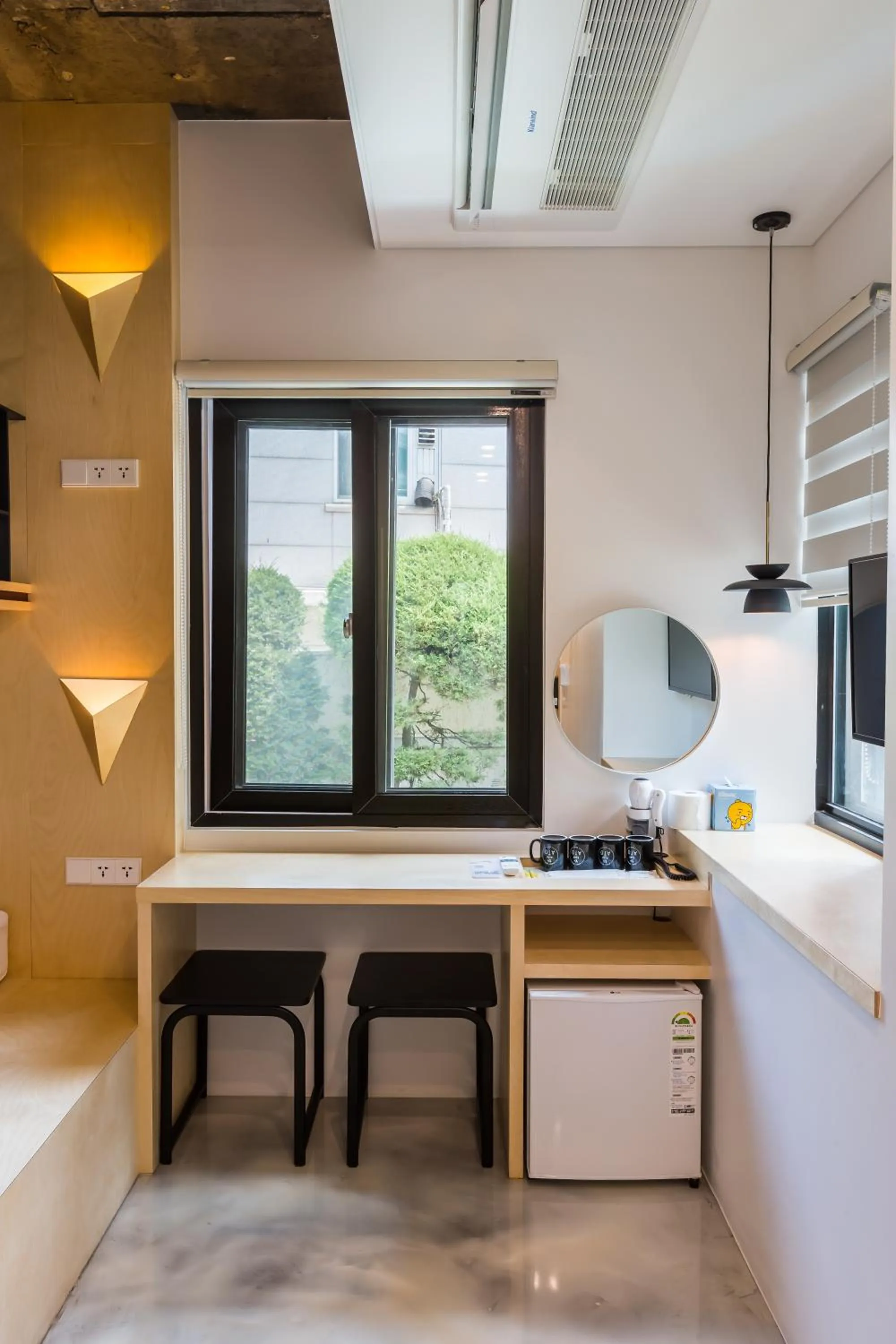 TV and multimedia in Hotel Baroato 2nd