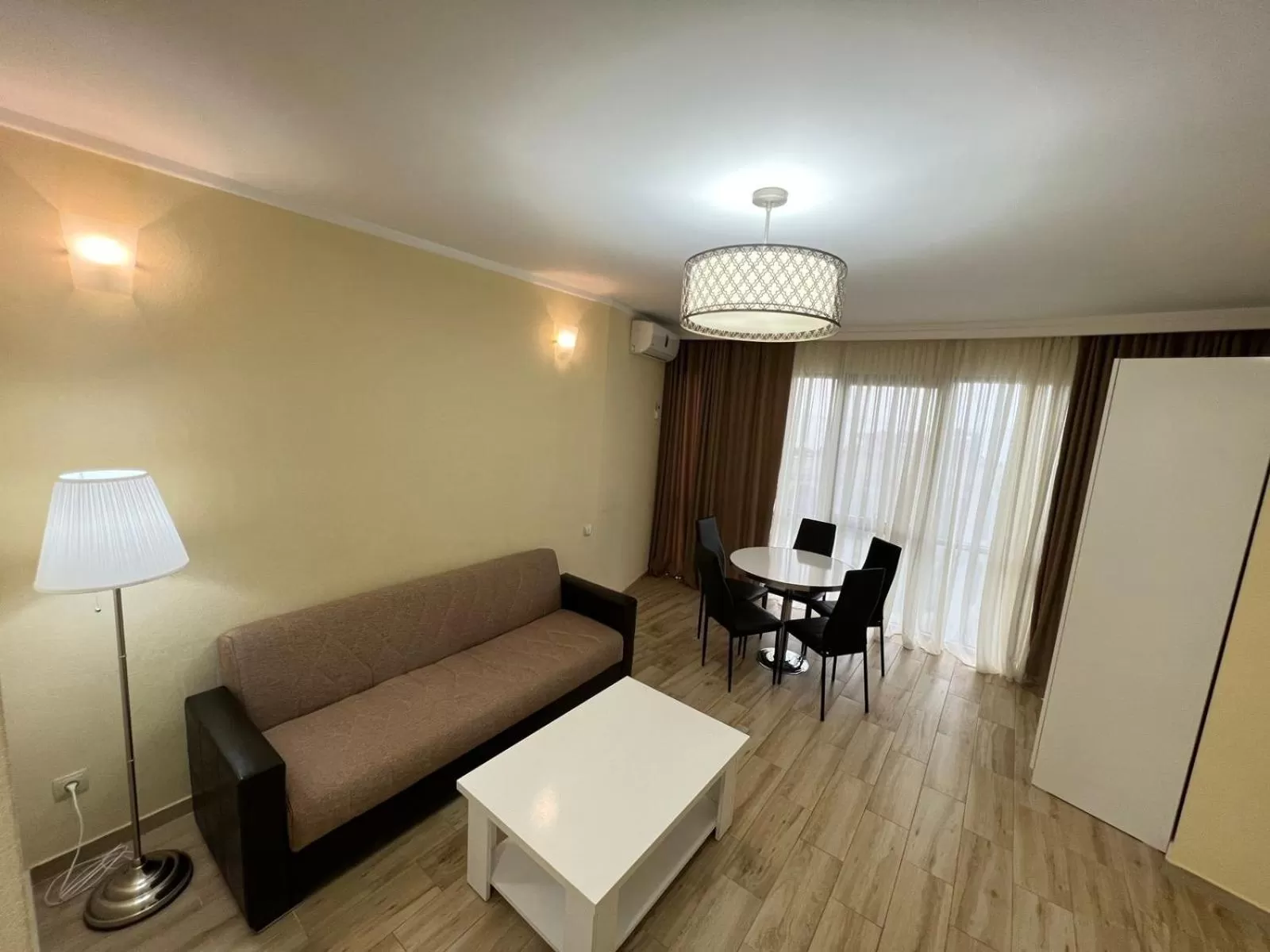 Living room, Seating Area in Aparthotel Holiday Lux Batumi