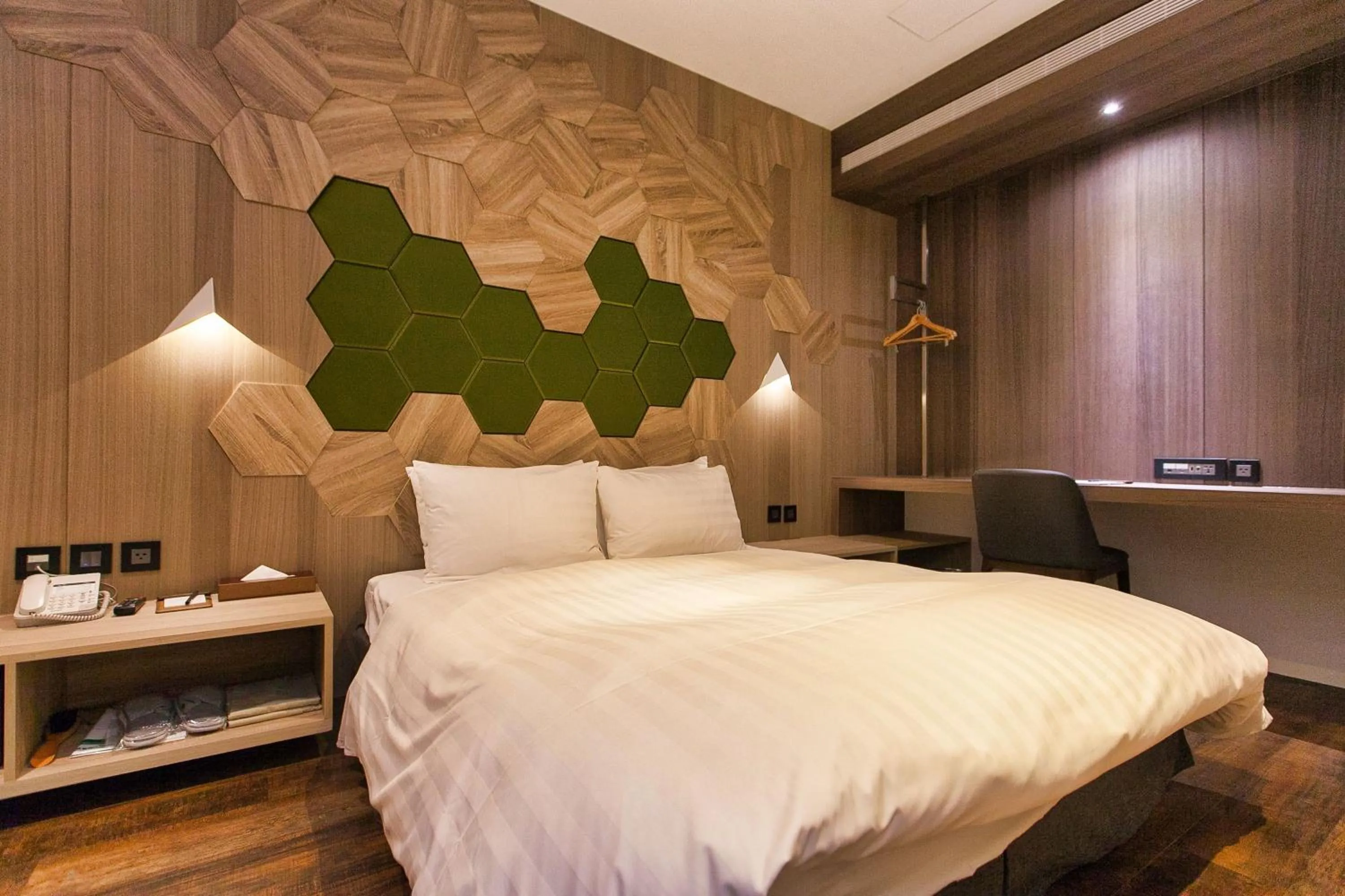 bunk bed, Bed in Hotel East Taipei