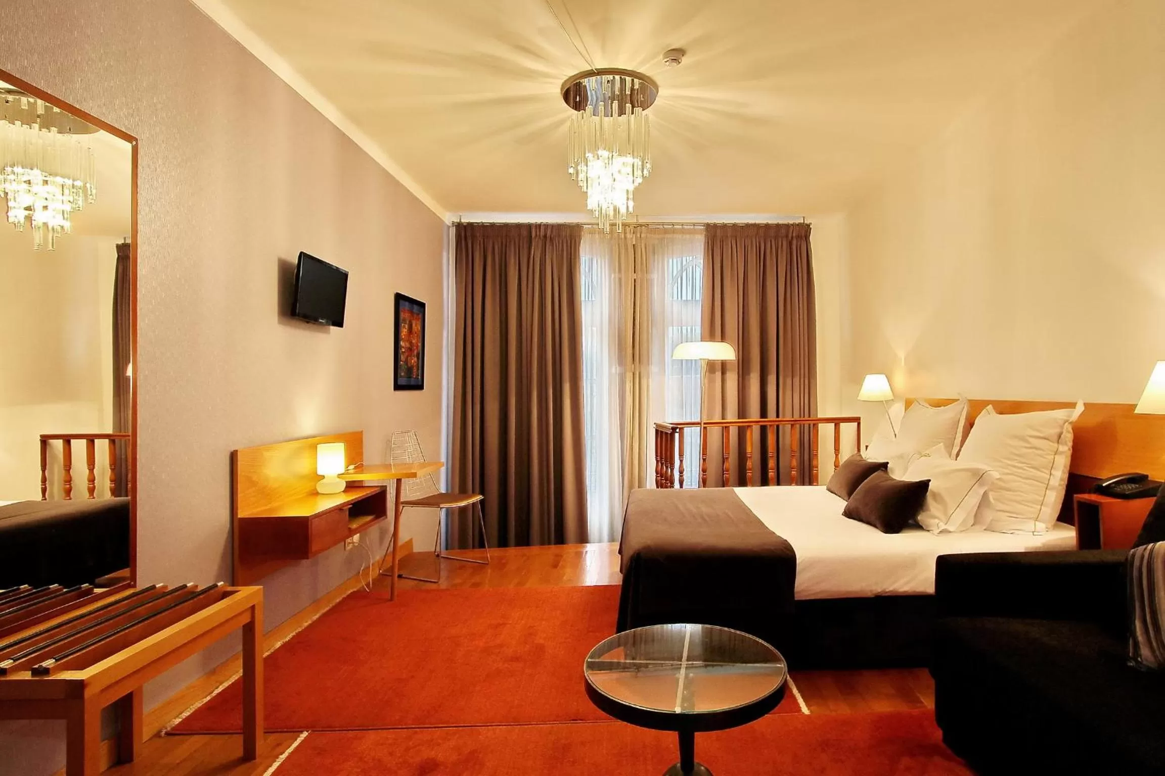 Street view, Bed in Hotel Mestre de Avis