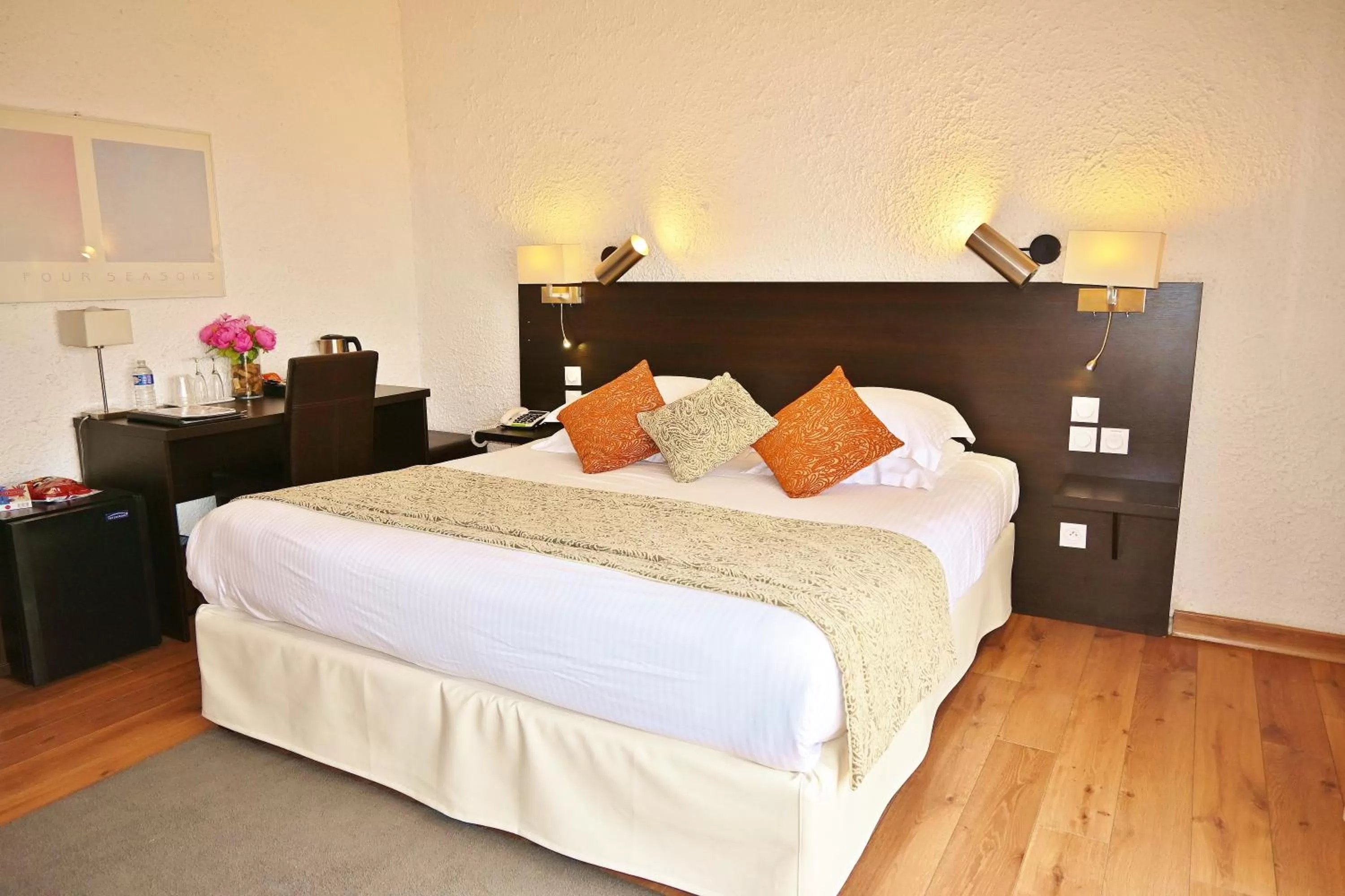 Bedroom, Bed in Domaine du Lac - Teritoria