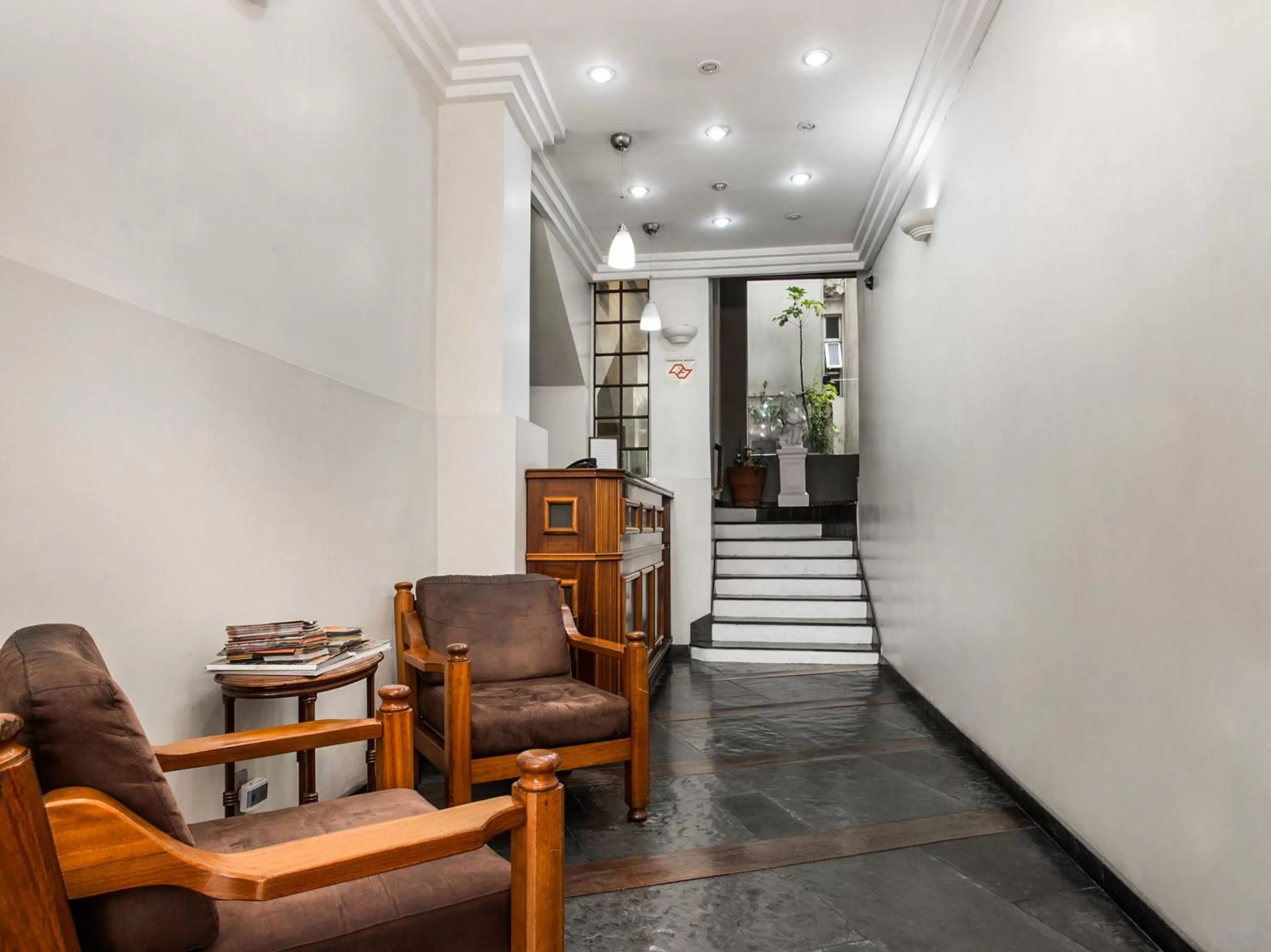 Lobby or reception in Hotel São Jorge São Paulo - Próximo a 25 de março, região do Brás, fácil acesso ao Expo Center Norte e Mercado Municipal SP