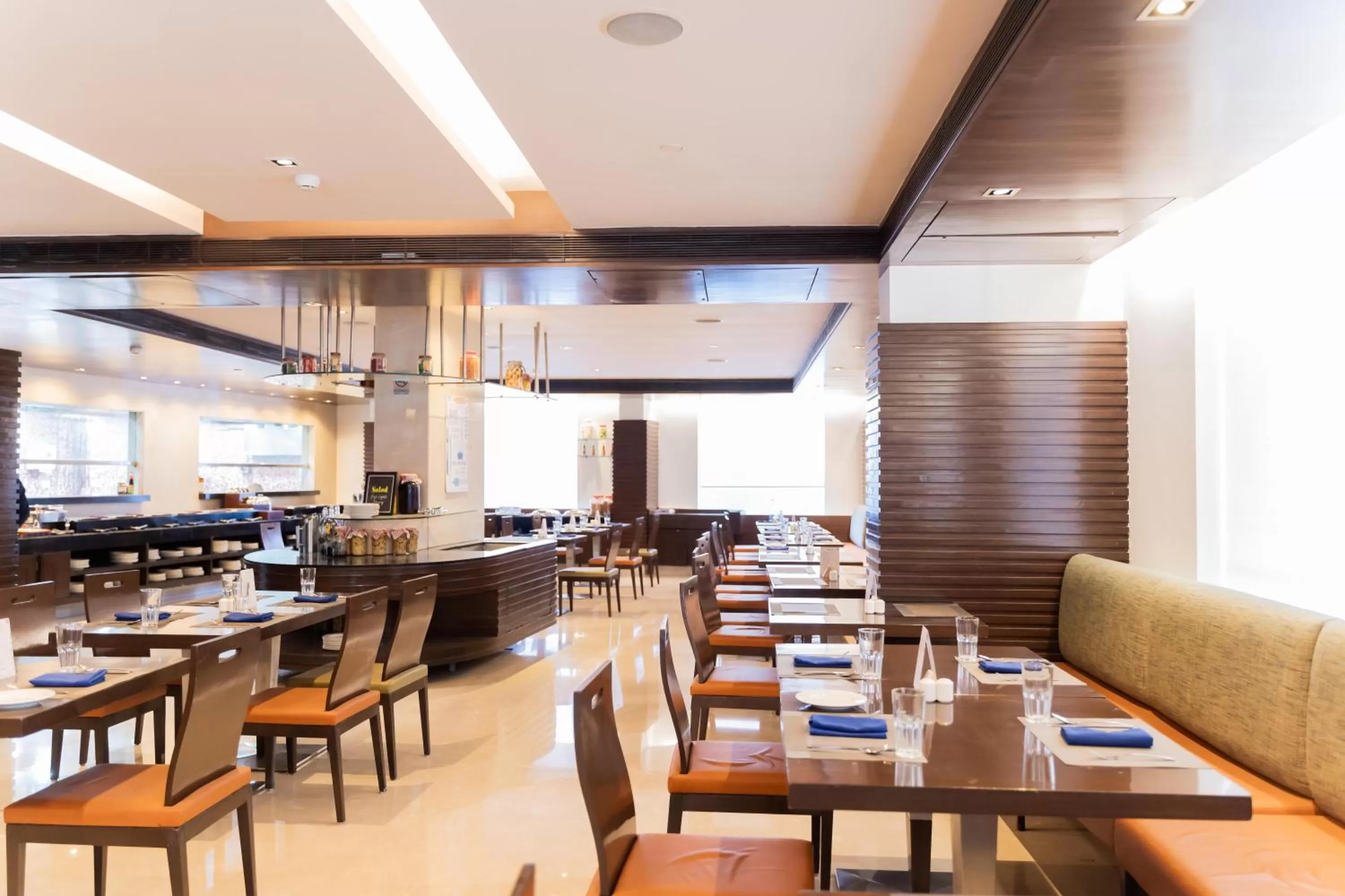 Restaurant/places to eat in Four Points by Sheraton Ahmedabad