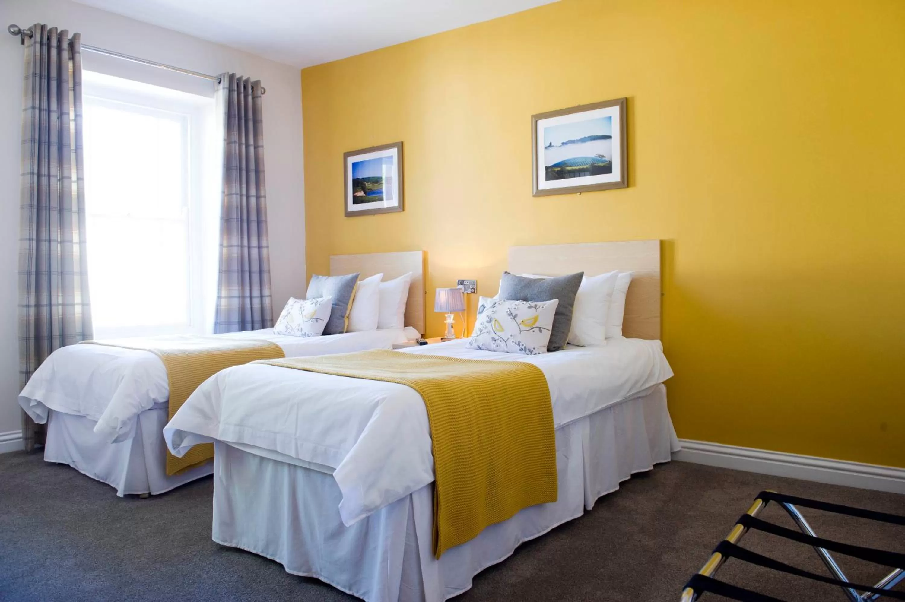 Rose and Crown Hotel