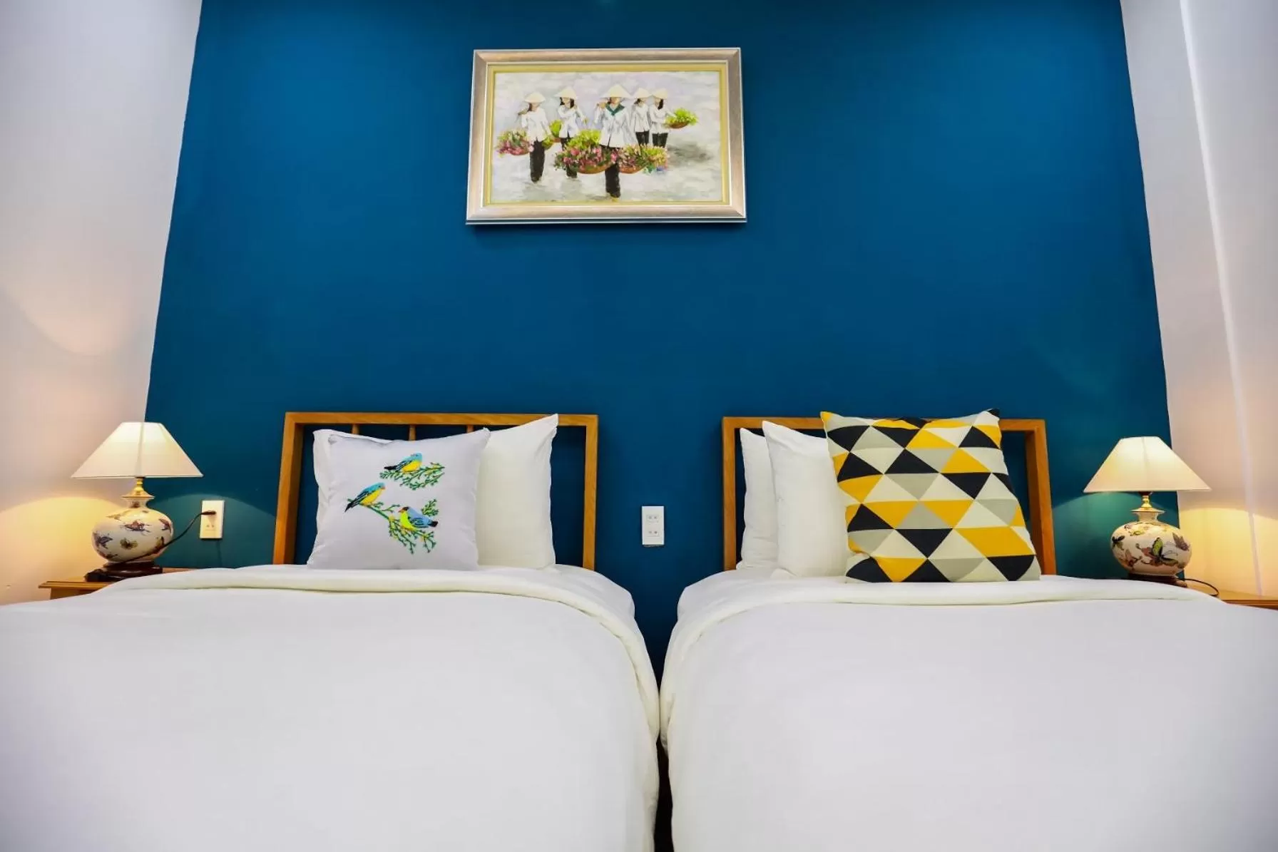 Bedroom, Bed in Chez Mimosa Local - Free Laundry