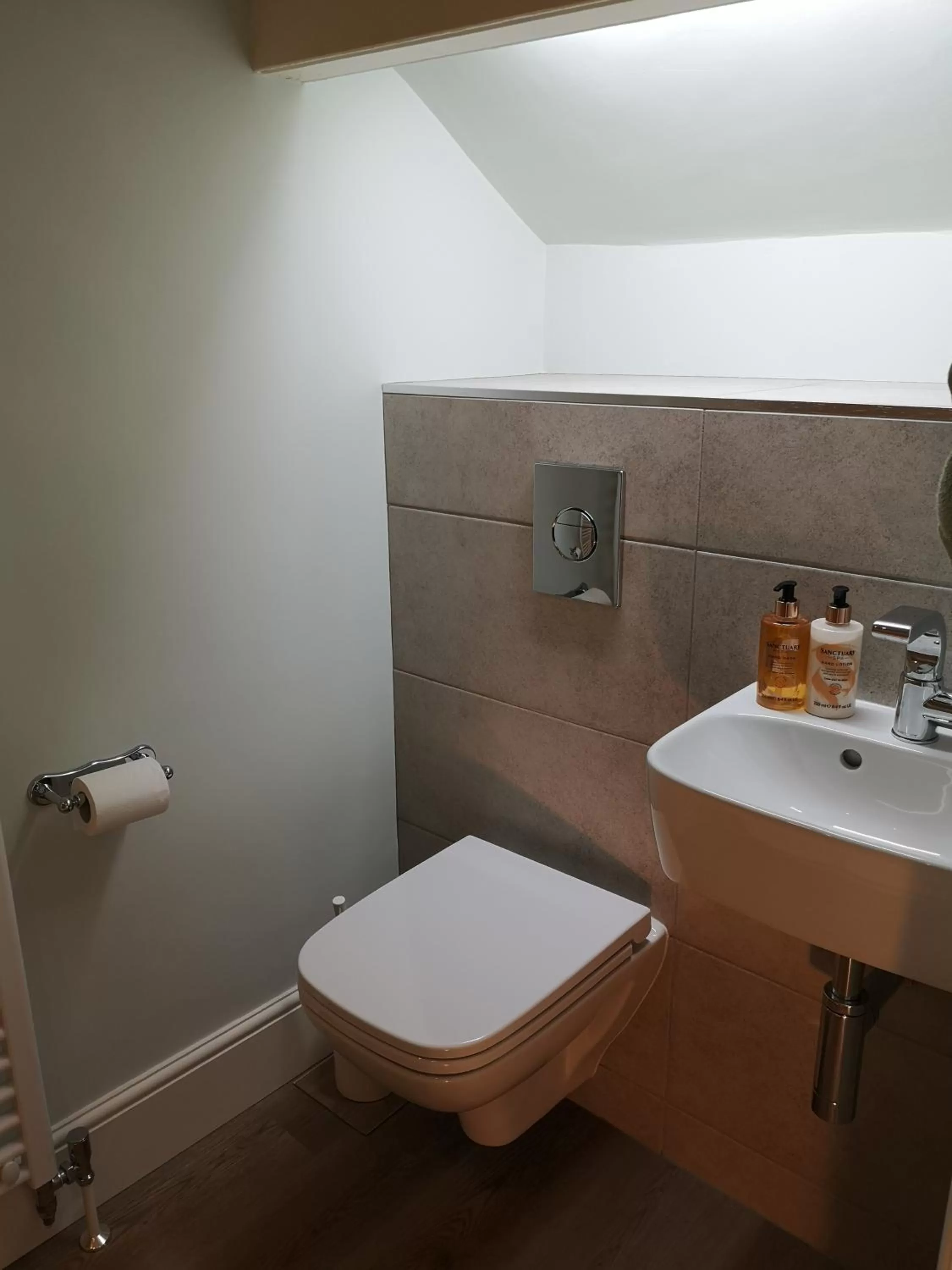 Bathroom in Kell House Bed & Breakfast