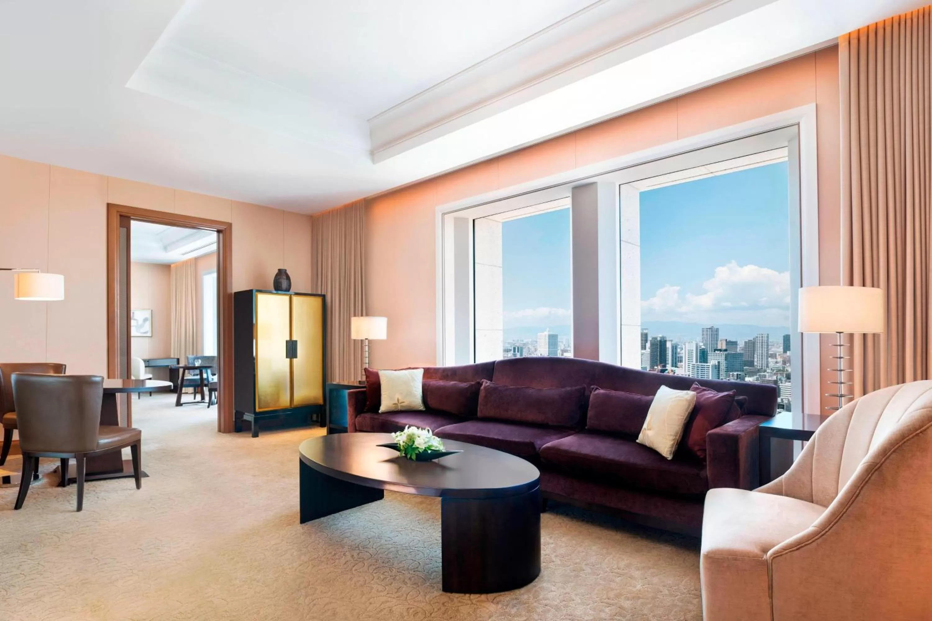 Living room in The St. Regis Osaka
