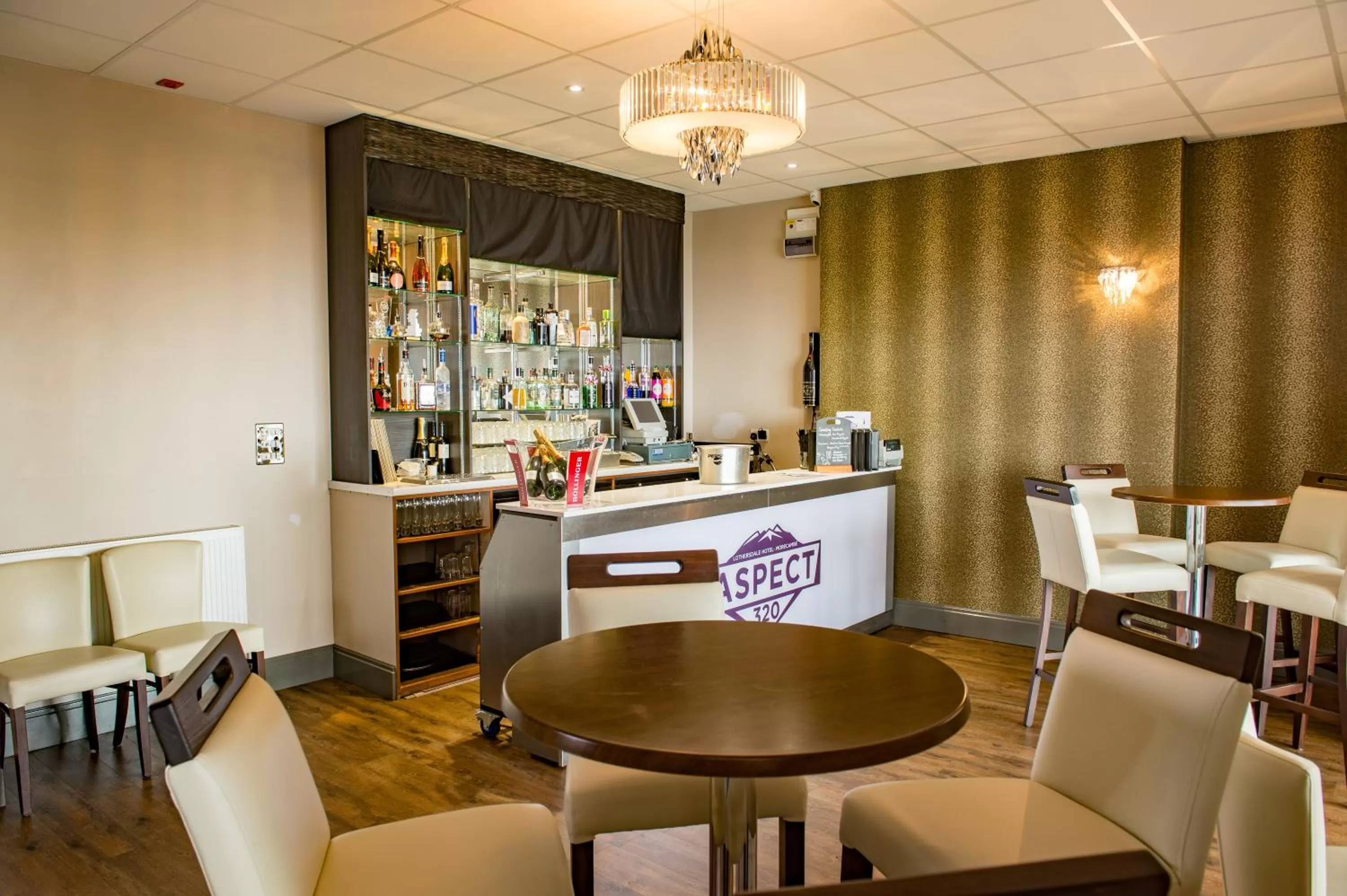 Lounge or bar in Best Western Lancaster Morecambe Lothersdale Hotel