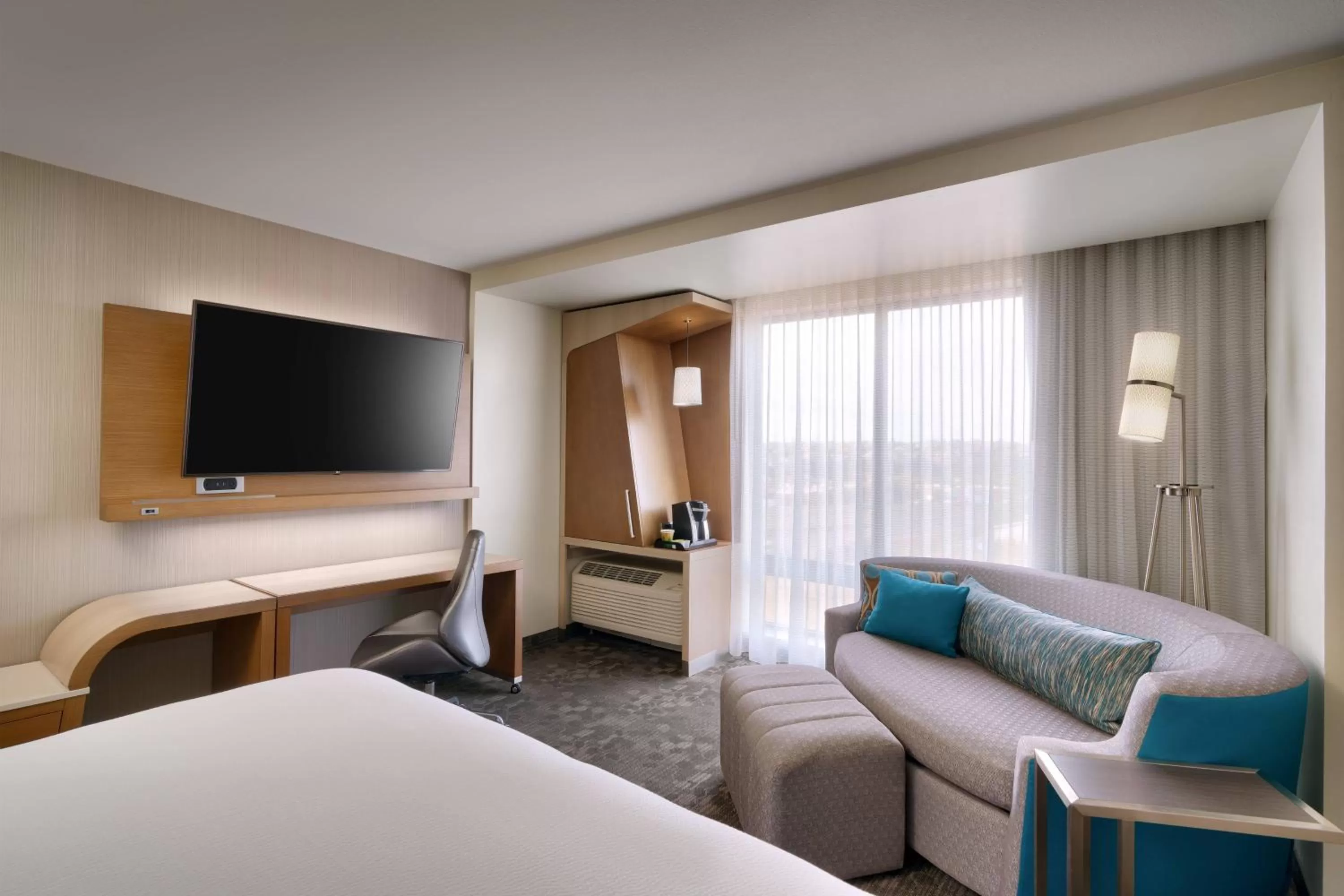 King Room with Sofa Bed - Hearing Accessible in Courtyard by Marriott Cedar City