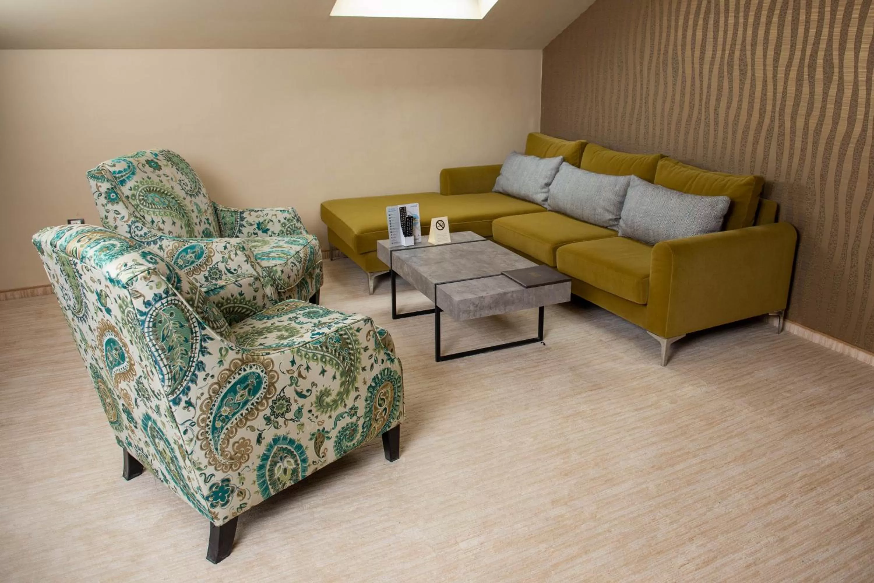 Seating area in Ores Boutique Hotel