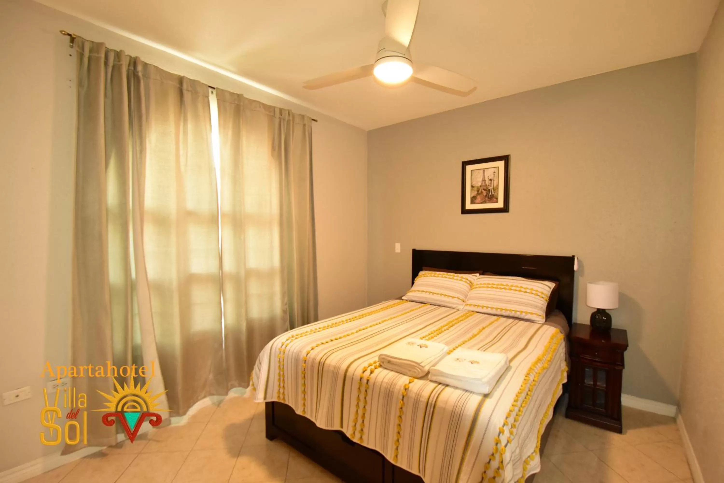 Bed in Villa Del Sol