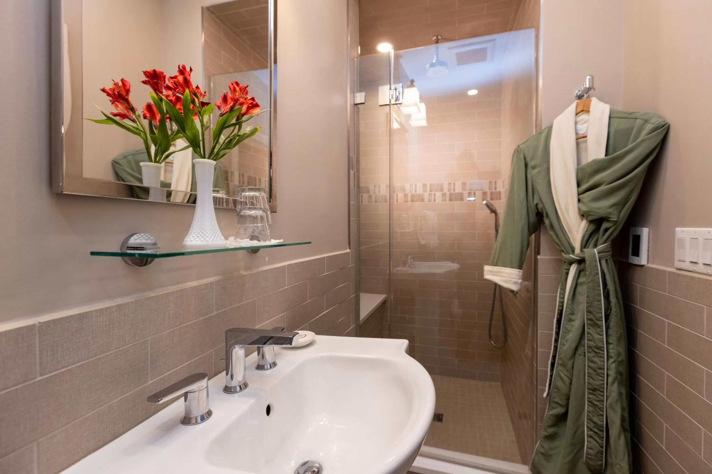 Shower, Bathroom in Woolverton Inn