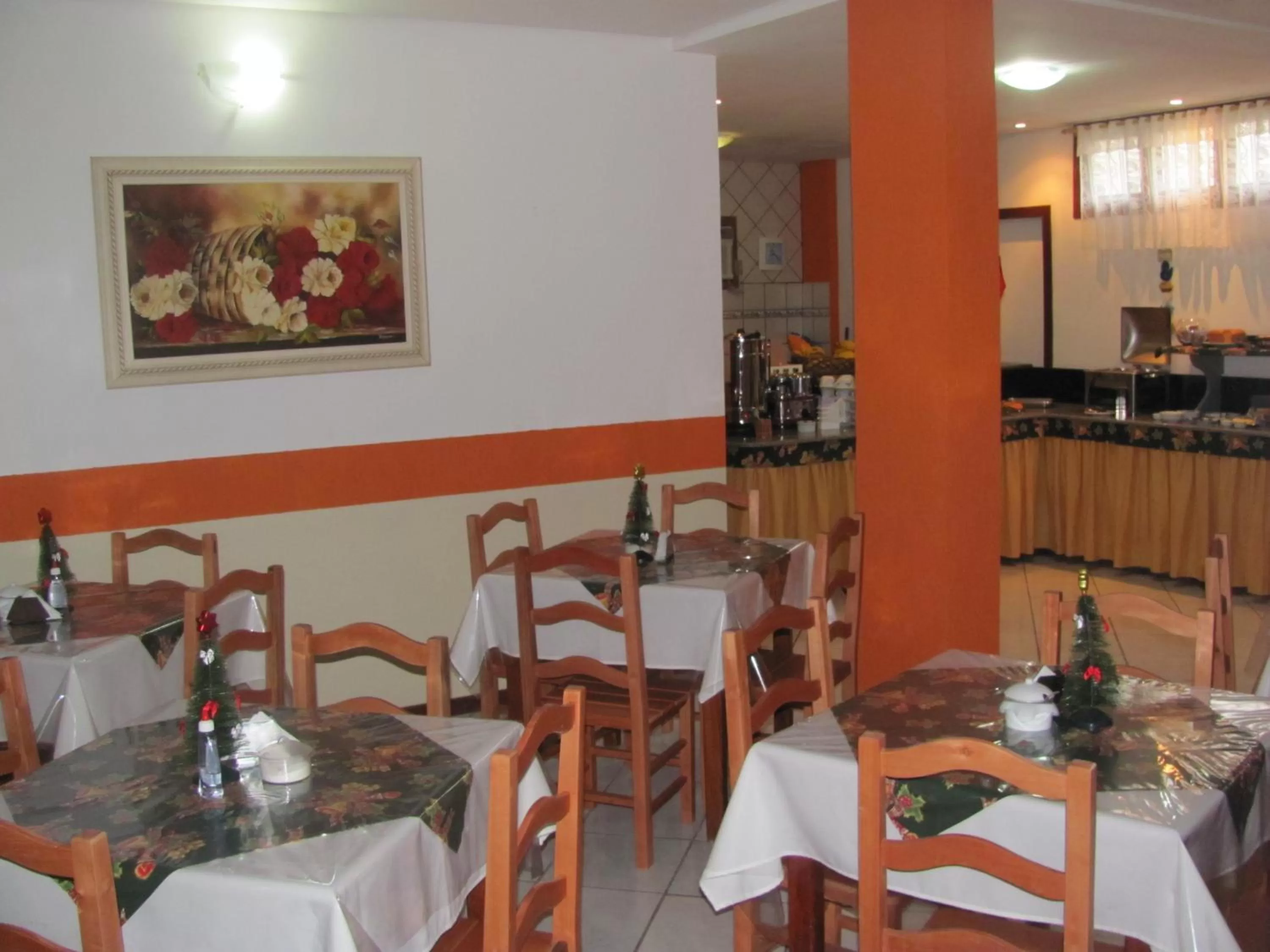 Restaurant/places to eat in Pousada Recanto da Barra