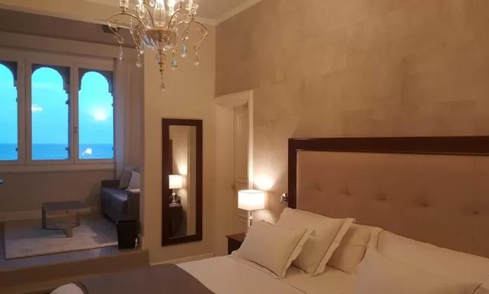 Photo of the whole room, Bed in Hotel Casa Vilella 4* Sup