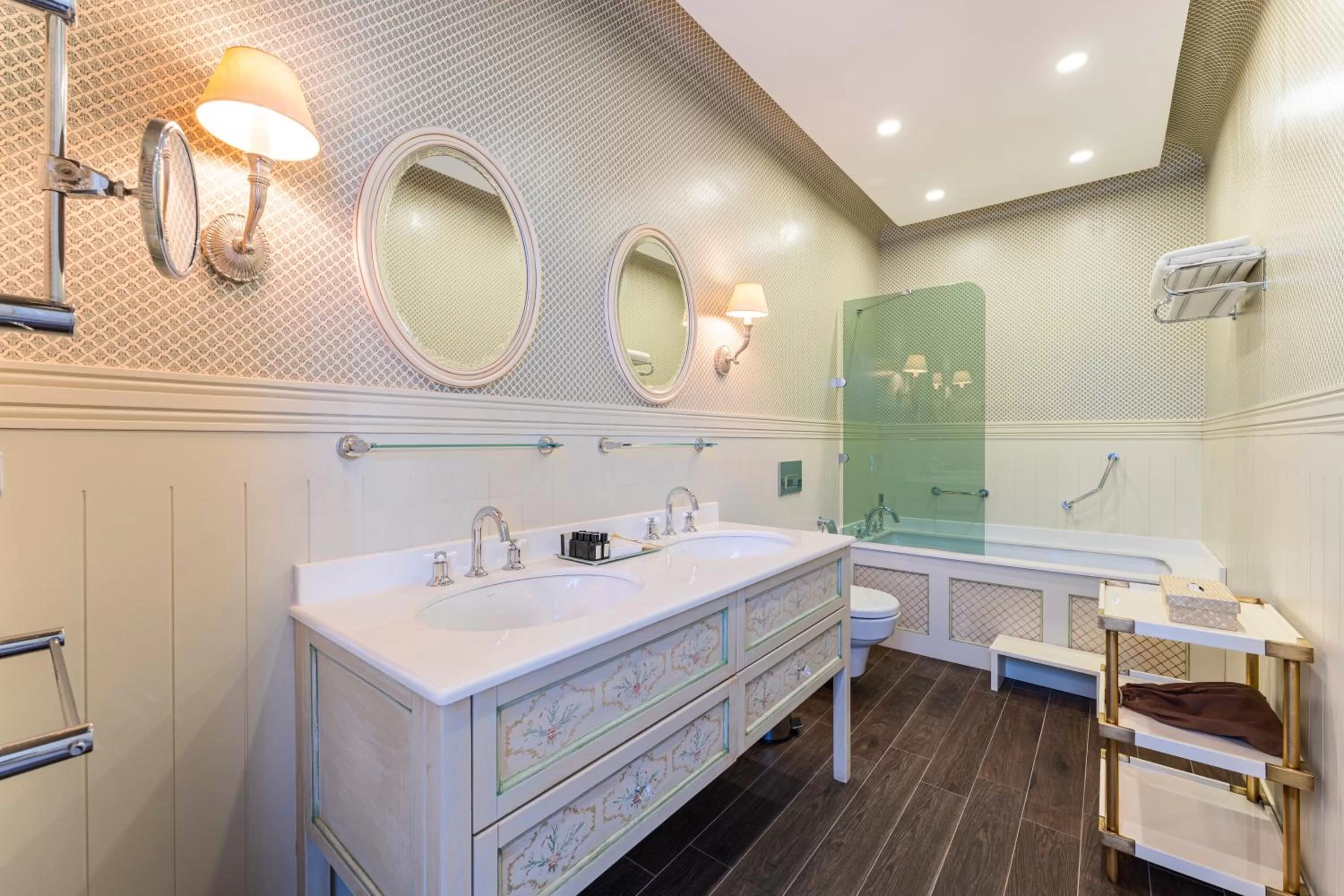 Bathroom in RuinAdalia Hotel - Adult Only