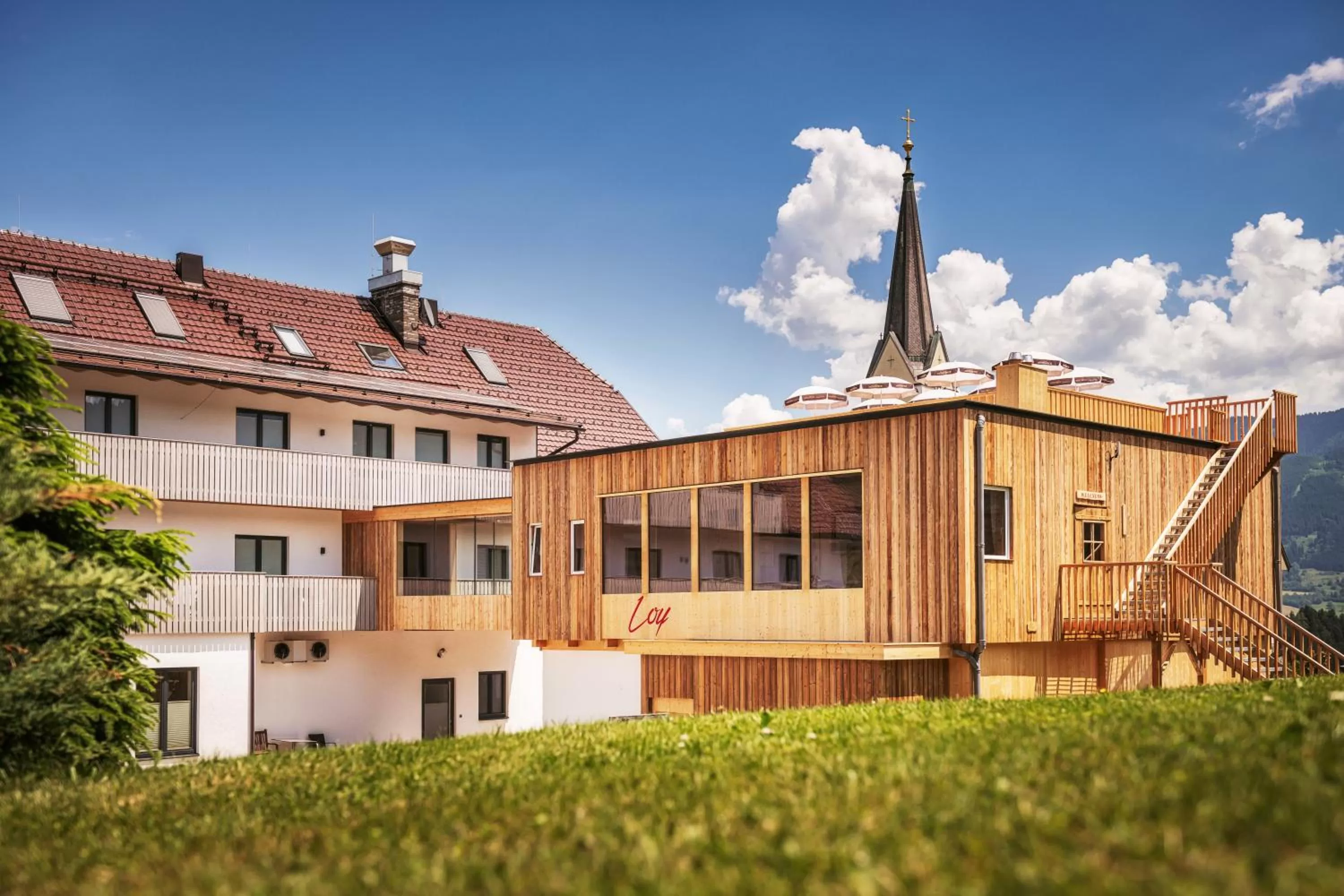 Property building in Hotel Loy