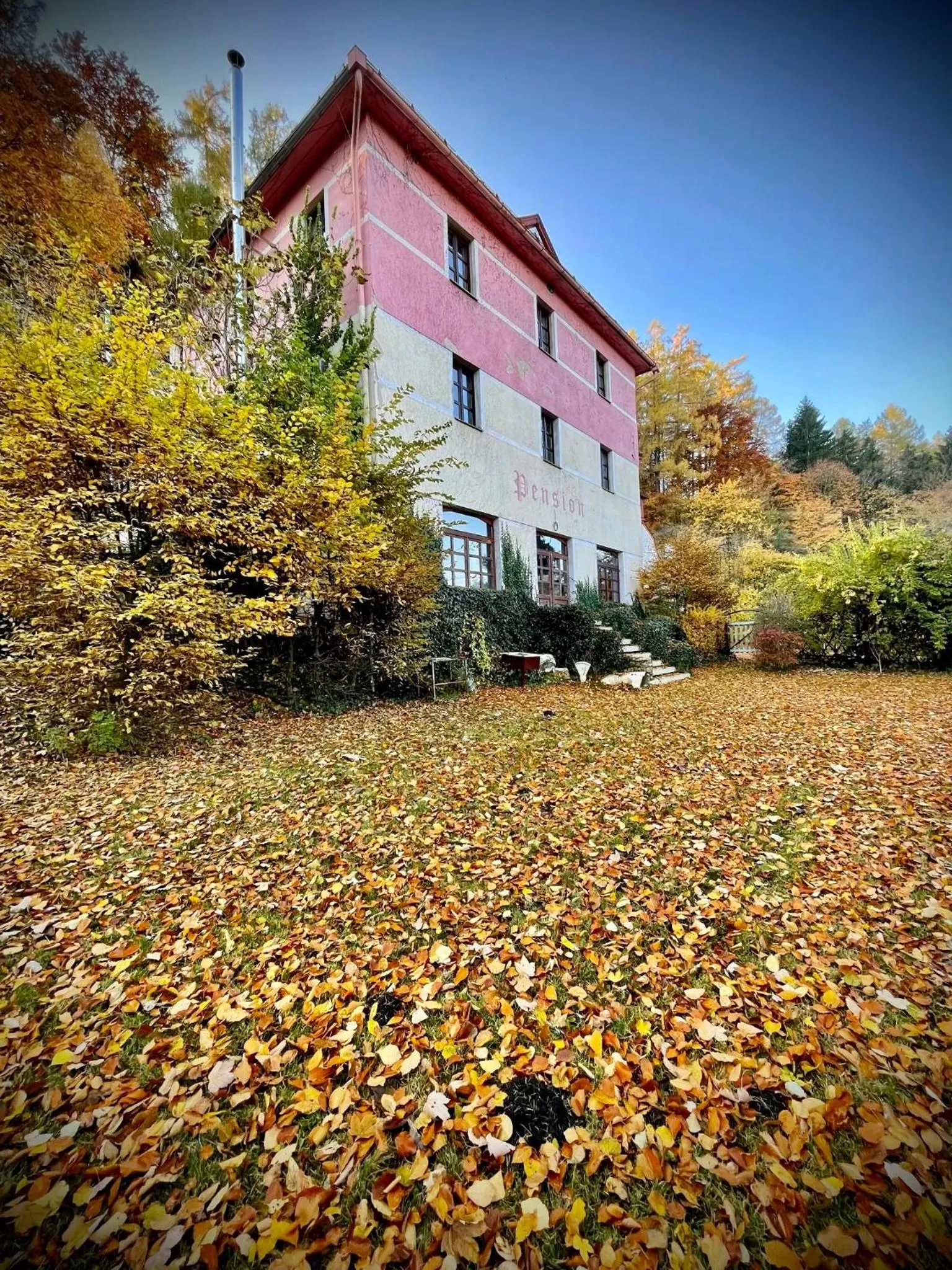 HARABURDI® Recyclart Hotel