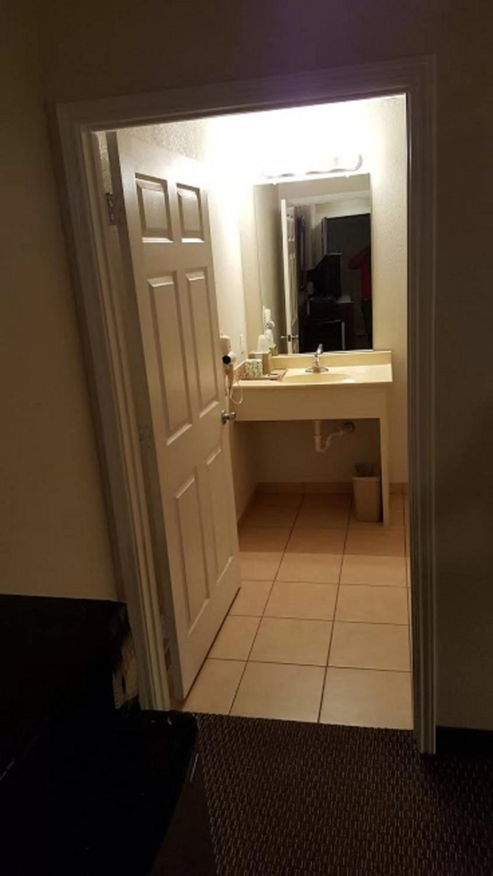 Shower in Cedar Creek Inn