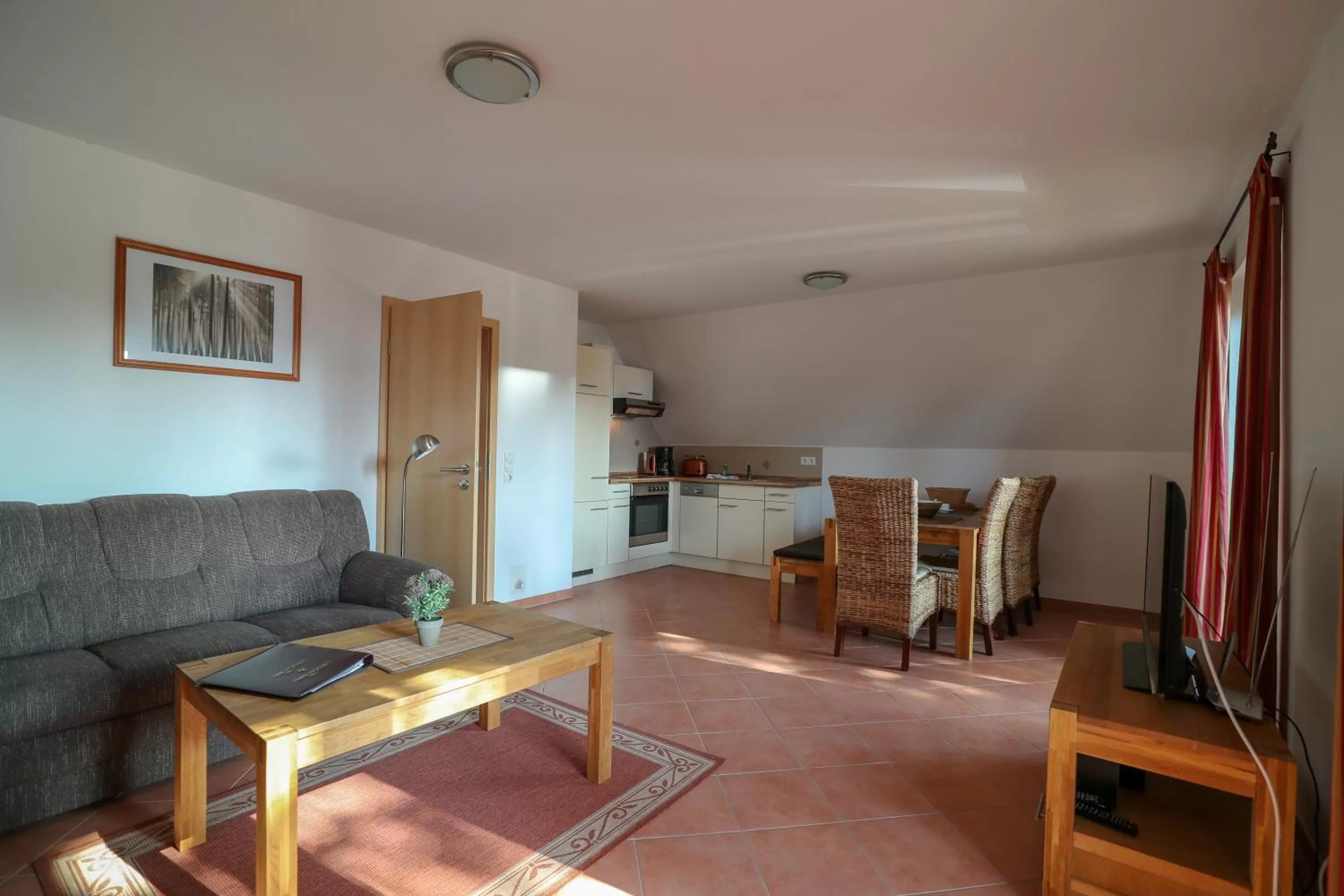 Kitchen or kitchenette in Usedom Bike Hotel & Suites