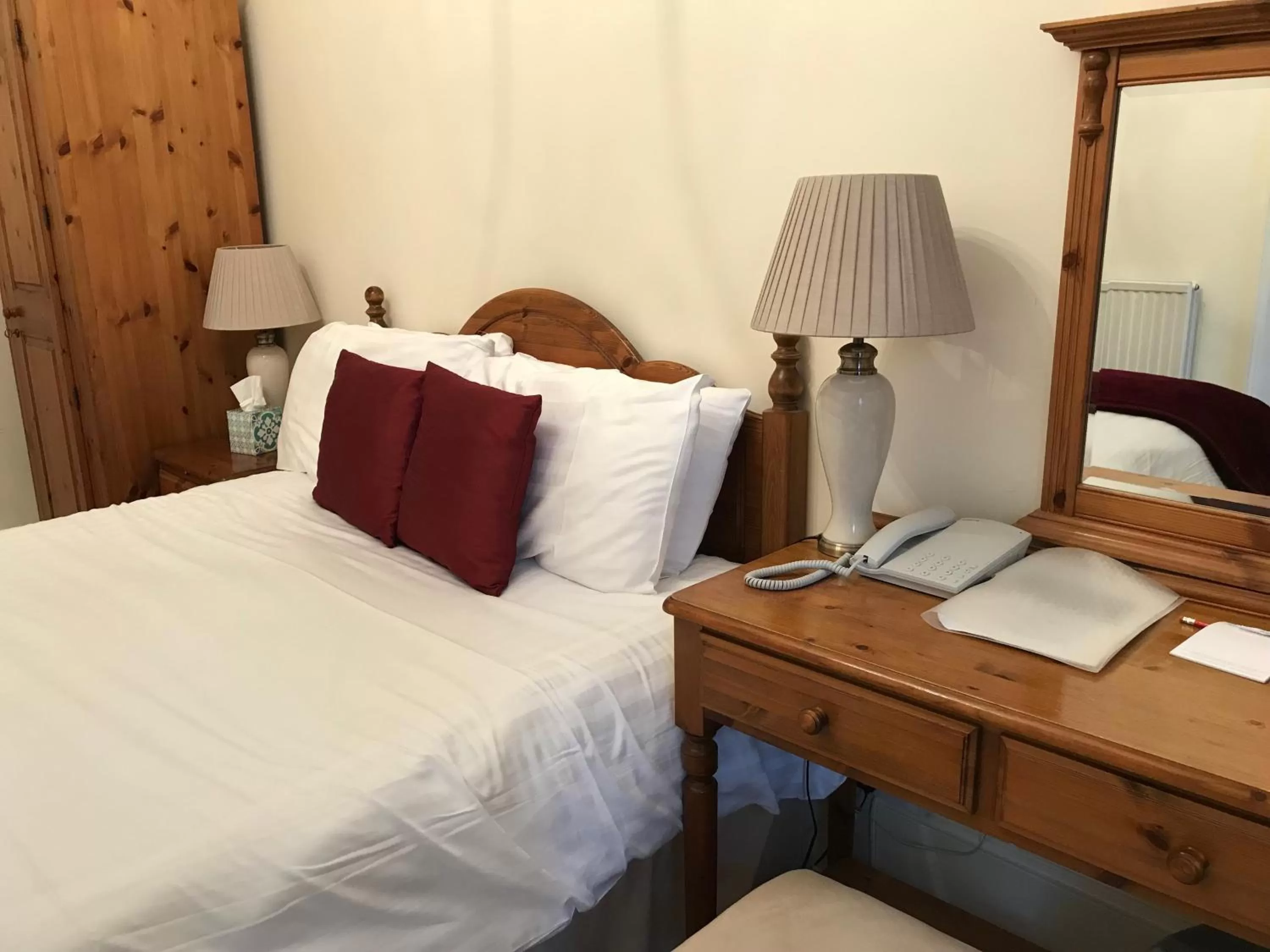 Bed in Stower Grange Hotel