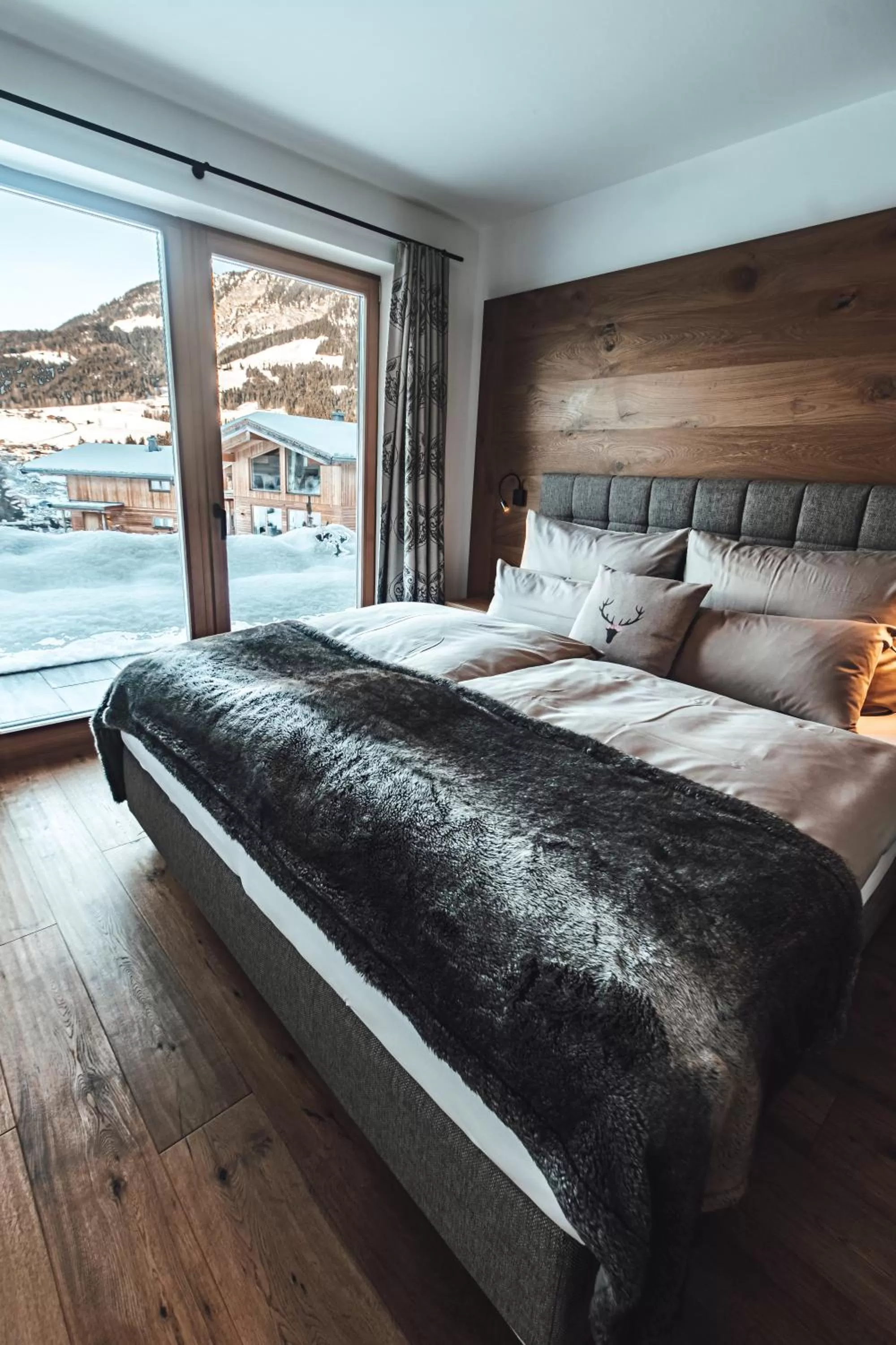 Bed in Farm Hotel Chalet Grosslehen