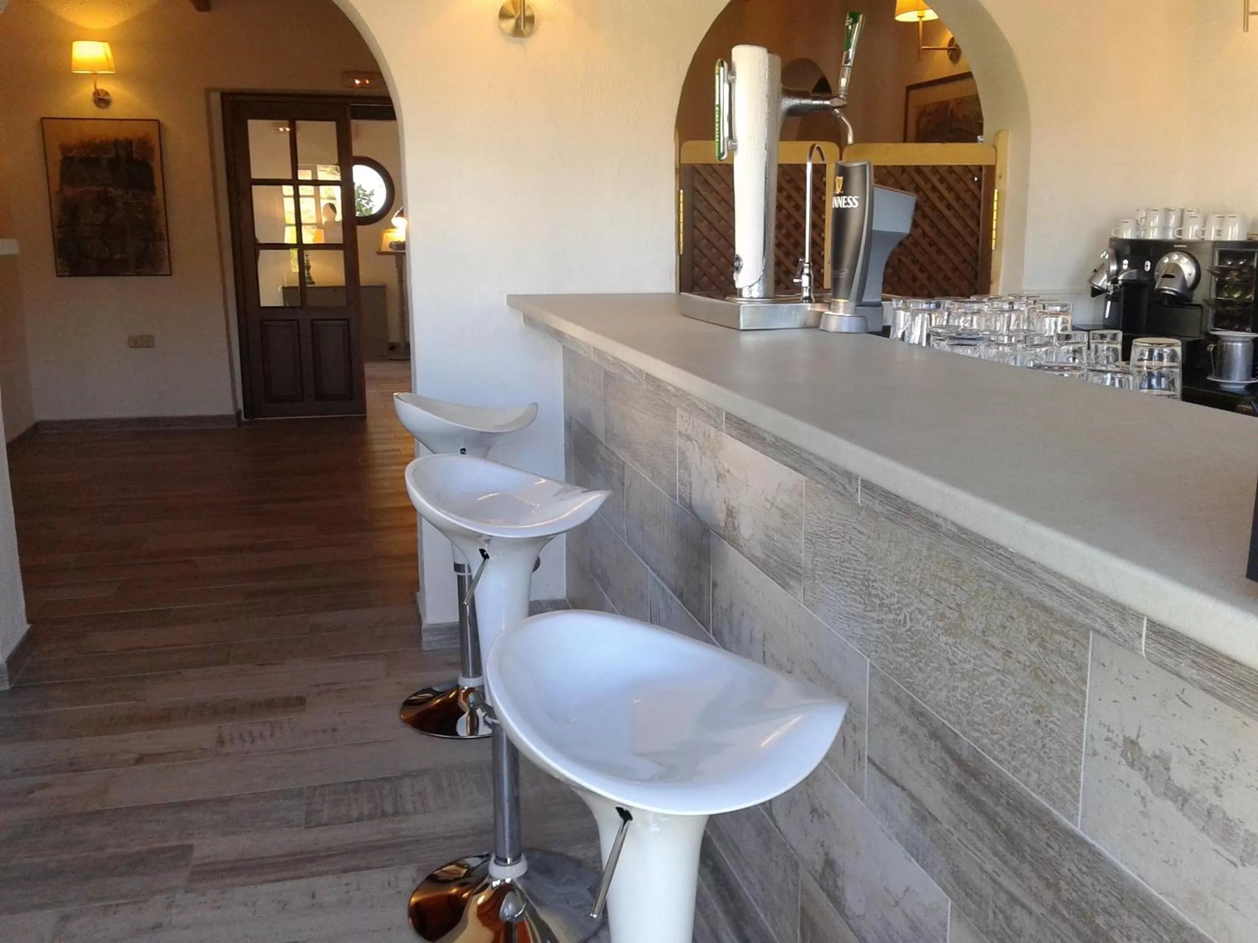 Lounge or bar, Bathroom in Alhaurin Golf Hotel