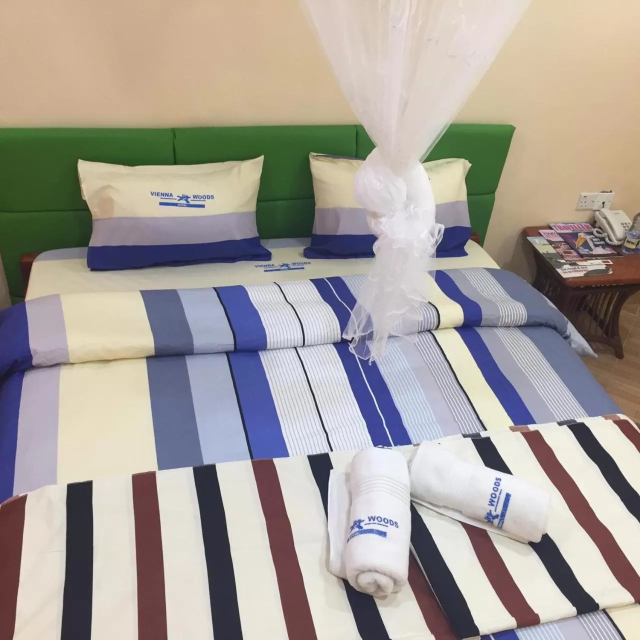 Bed in Vienna Woods Hotel Nakuru