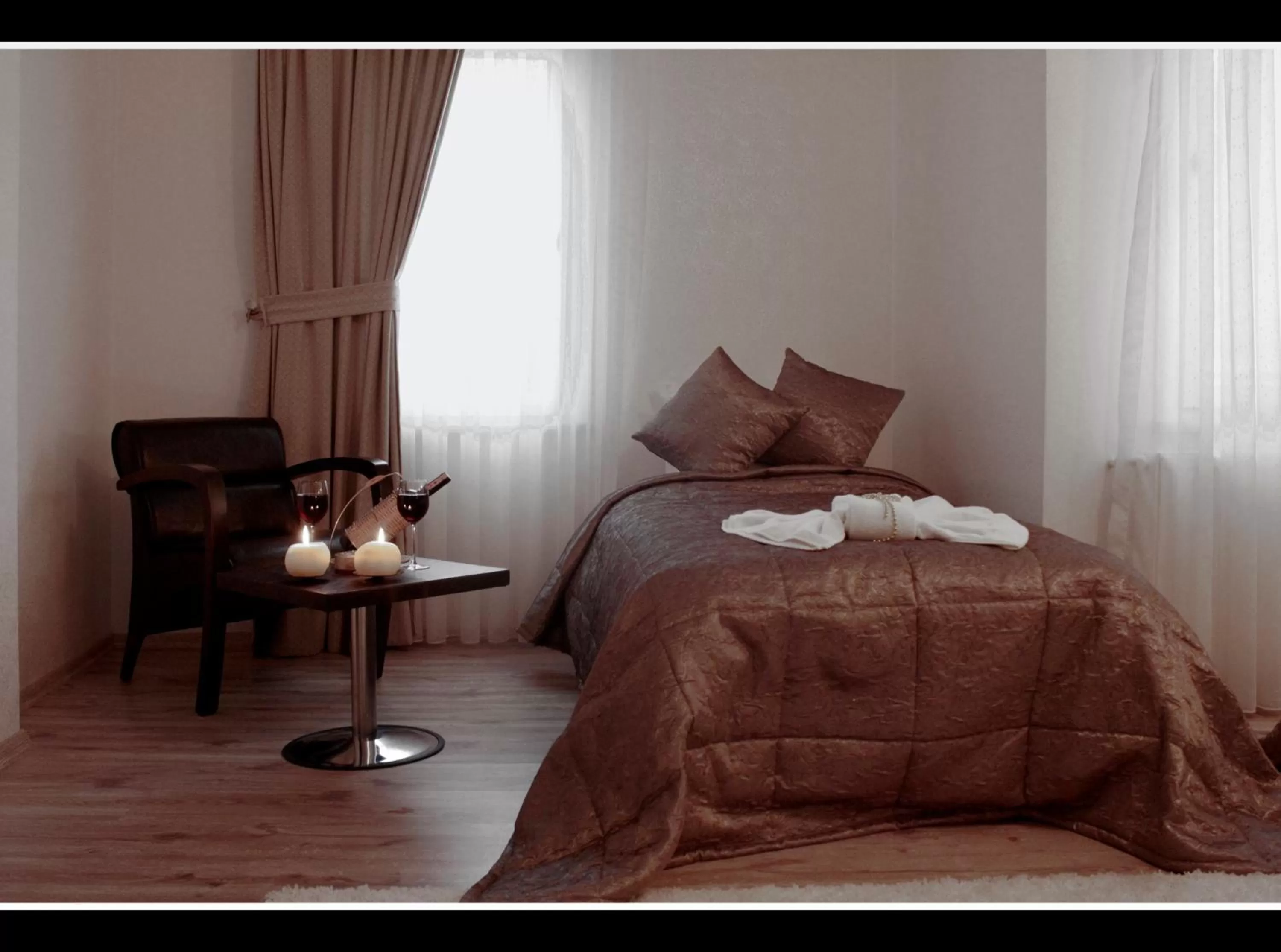 Photo of the whole room, Bed in Sultanahmet Cesme Hotel