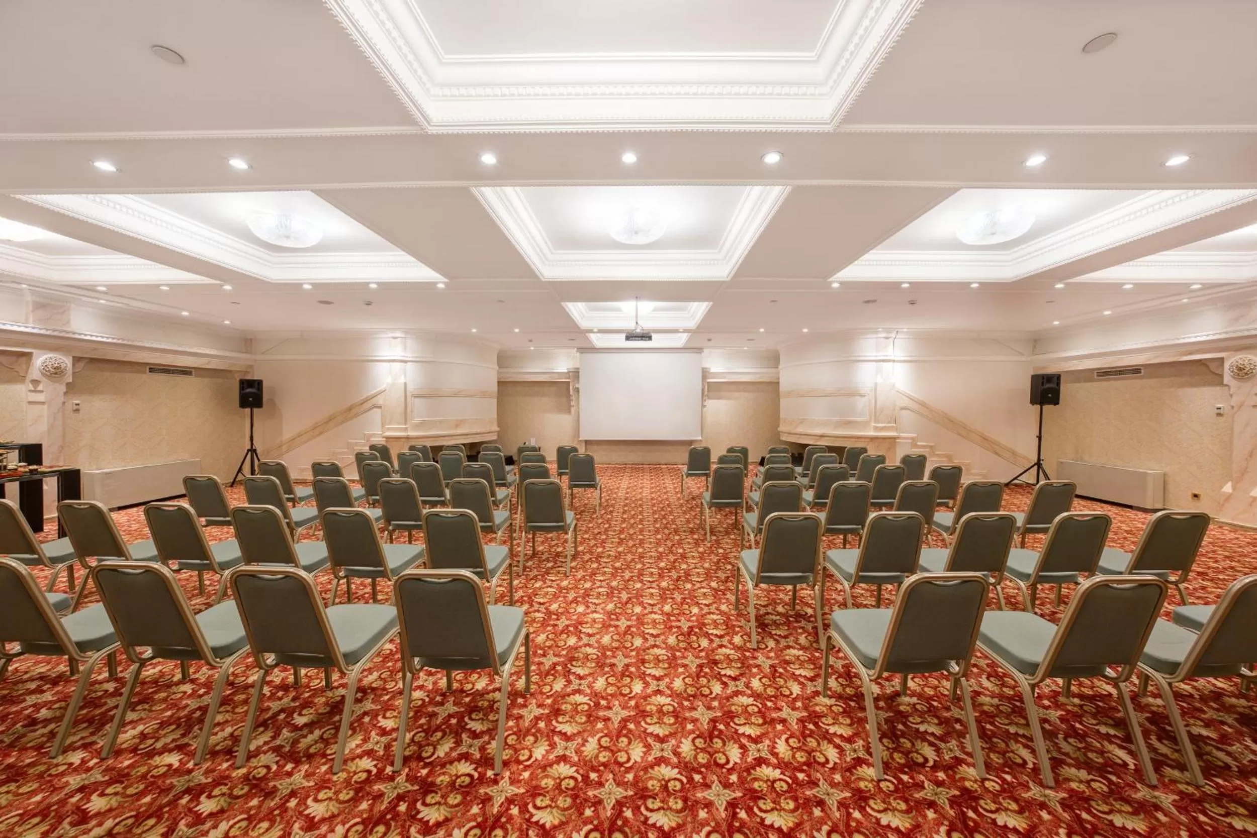 Meeting/conference room in Crowne Plaza Istanbul - Old City by IHG