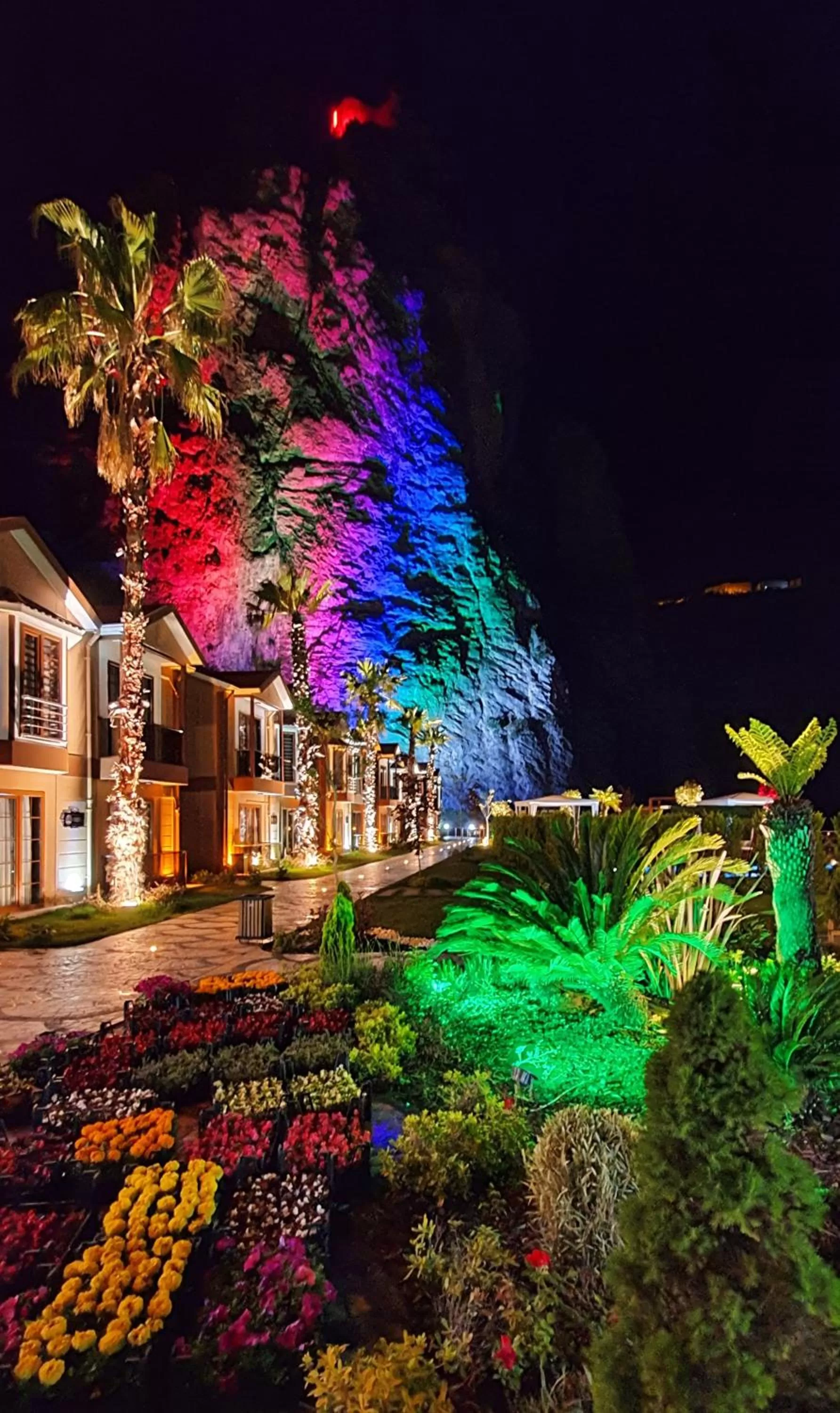 Night in Villa Da Otel