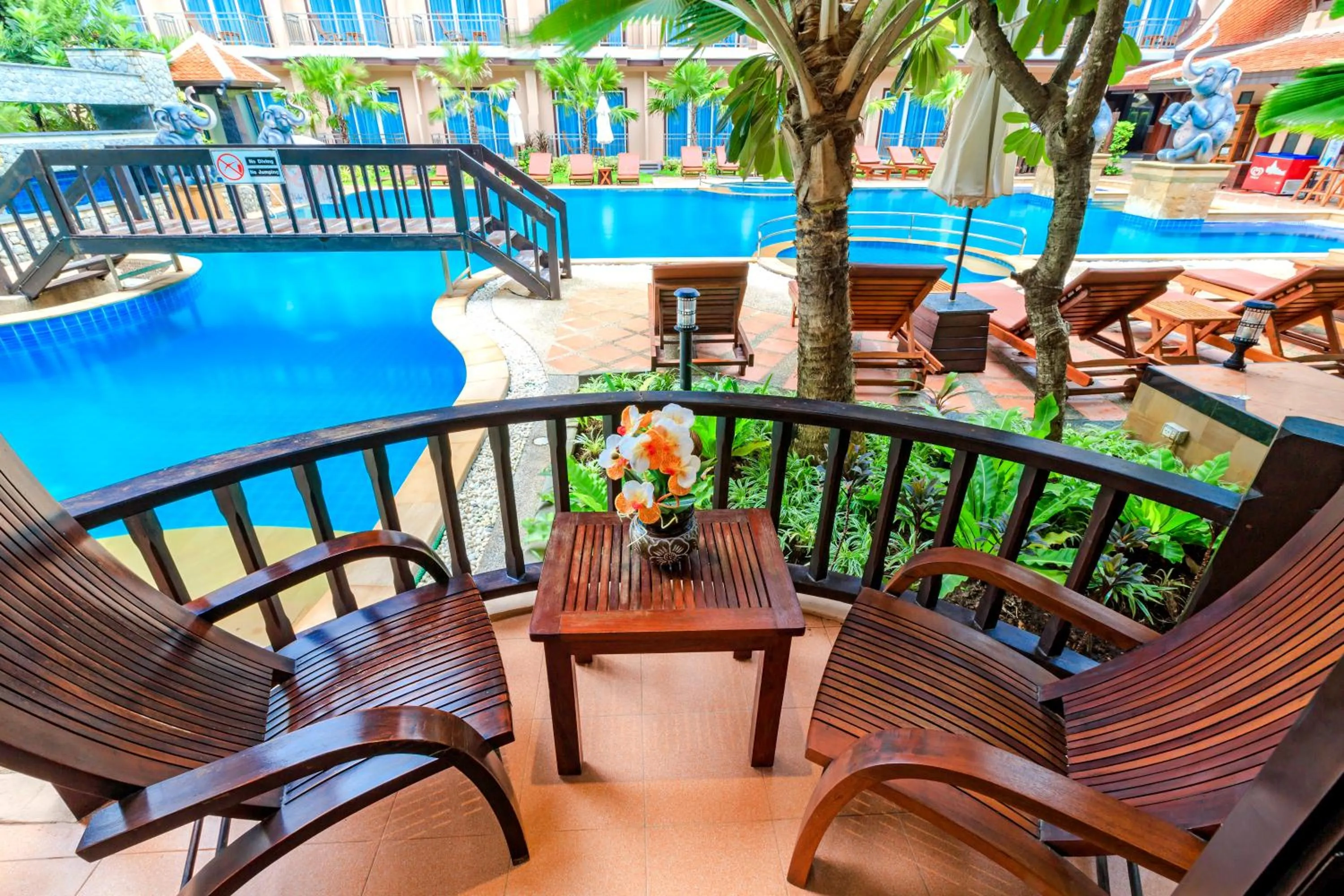 Garden in Nipa Resort, Patong Beach