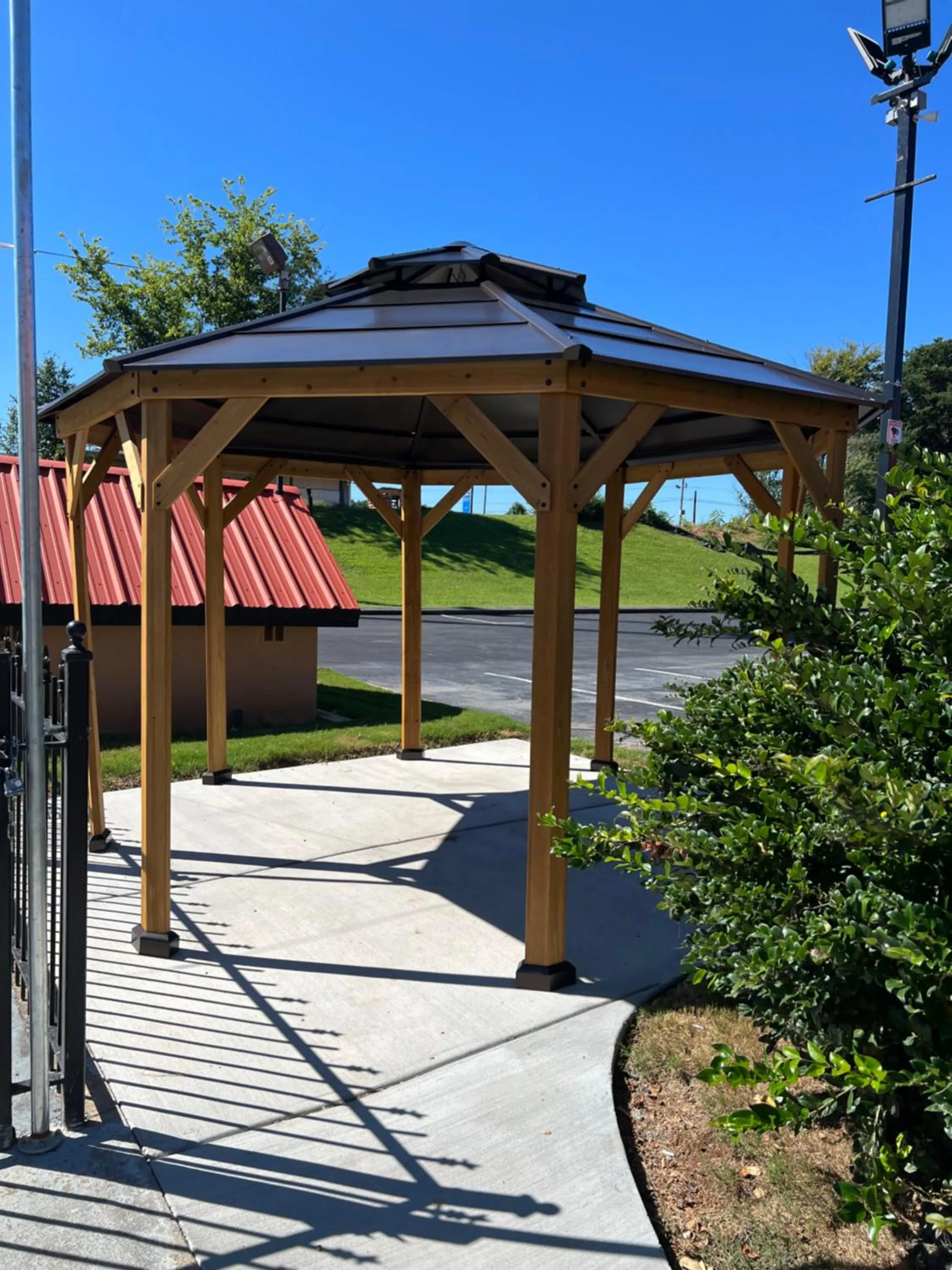 Swimming pool in Country Hearth Inn & Suites Cartersville