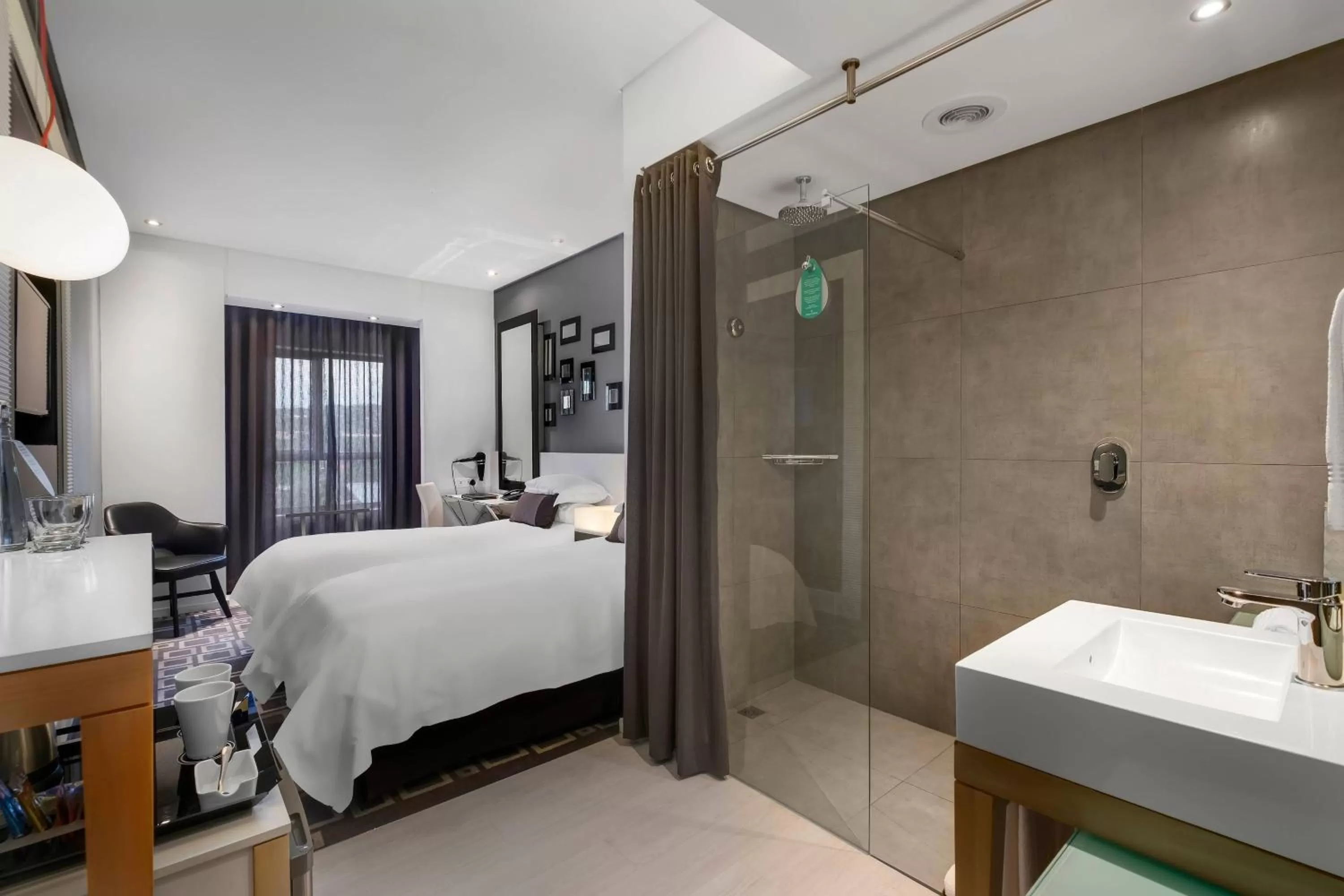 Photo of the whole room, Bed in Protea Hotel Fire & Ice! by Marriott Pretoria Menlyn