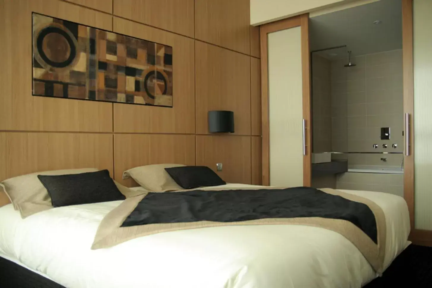 Comfort Double Room in Hotel Spa Le Pasino Comfort Double Room in Hotel Spa Le Pasino