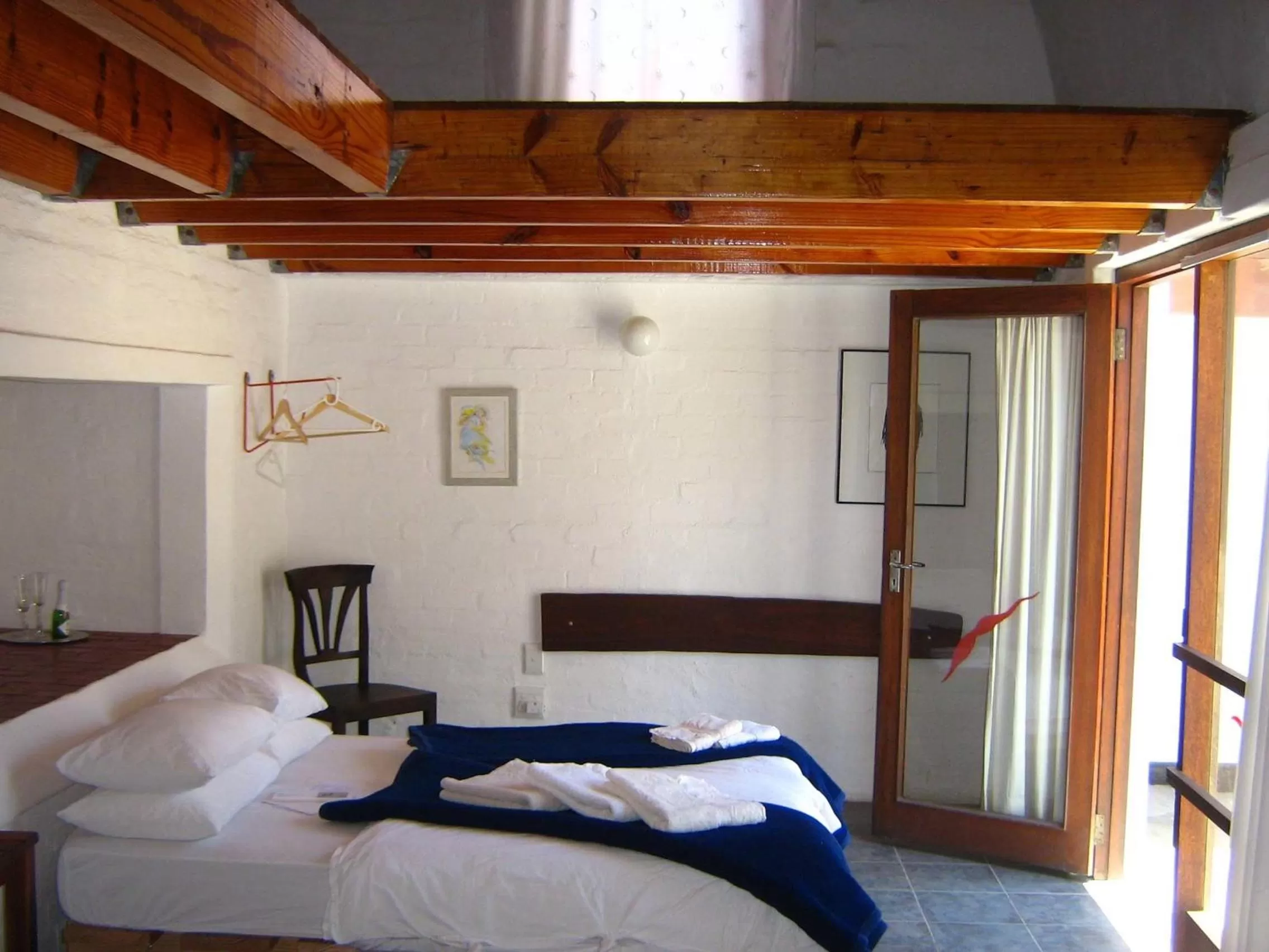 Bed in Alternative Space B & B