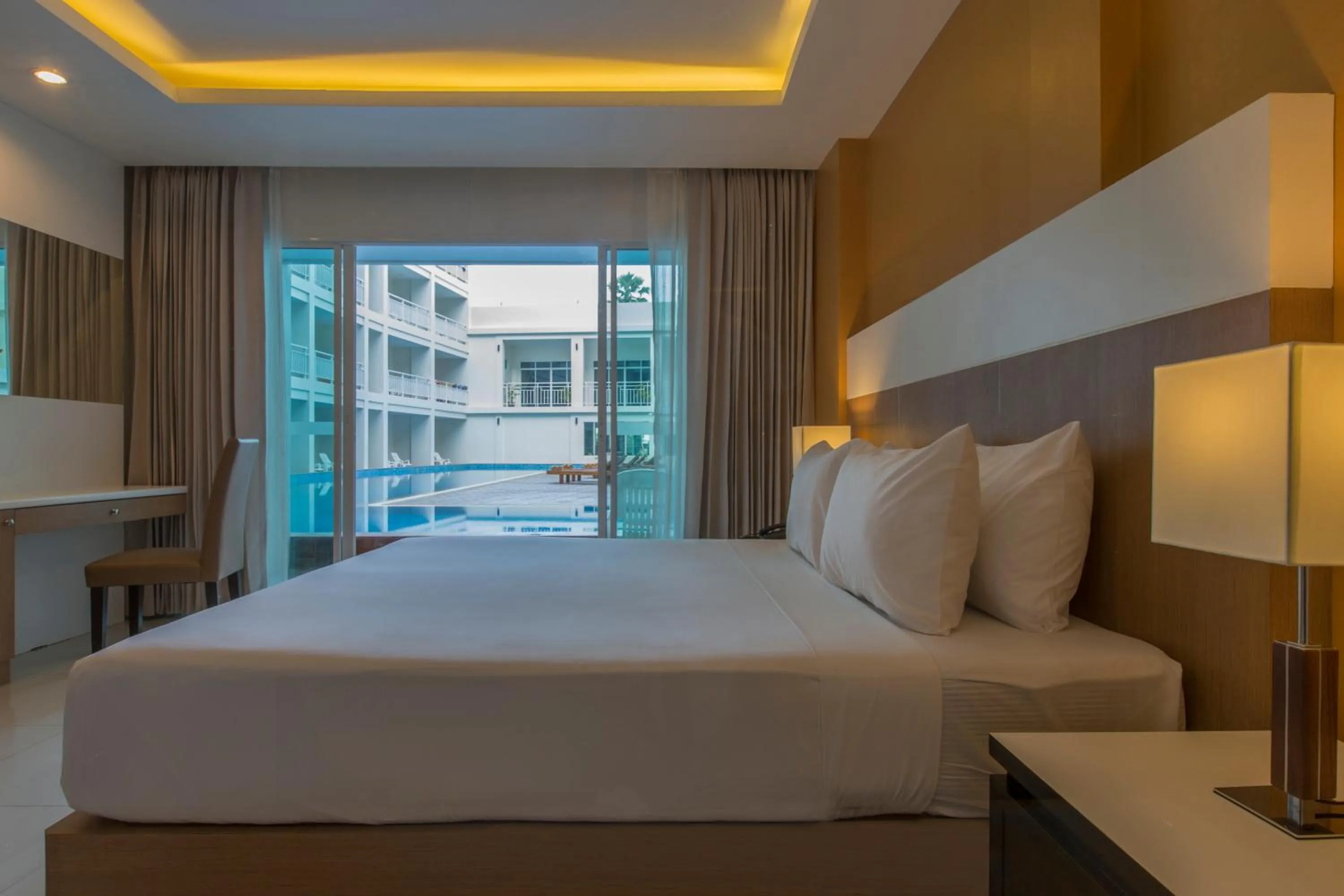 Deluxe Double or Twin Room in Chanalai Hillside Resort, Karon Beach