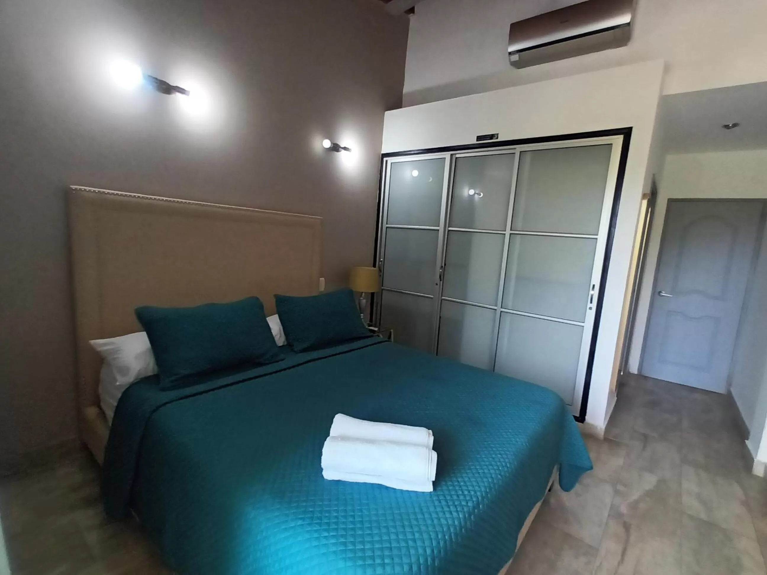 Bed in Hotel Boutique Casa Mar