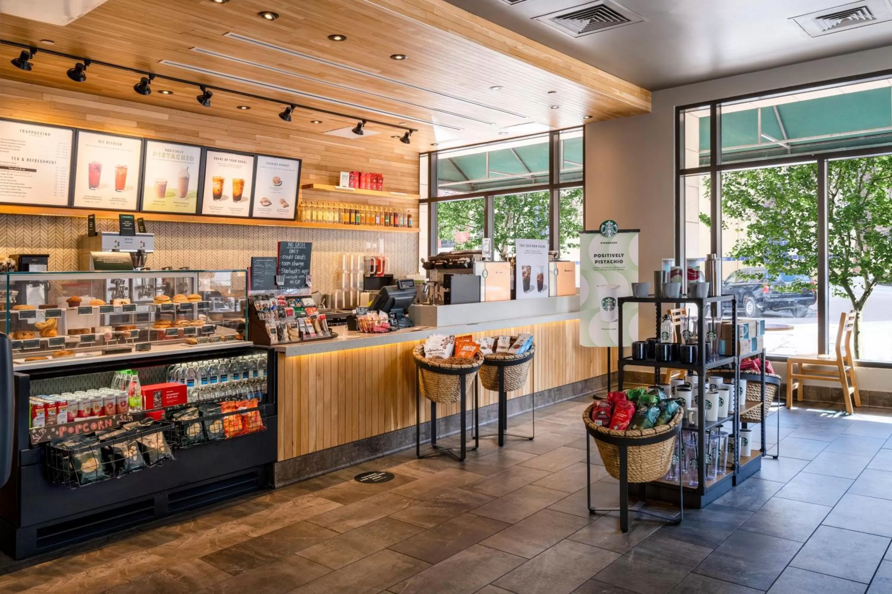 Restaurant/places to eat in Courtyard Austin Downtown/Convention Center