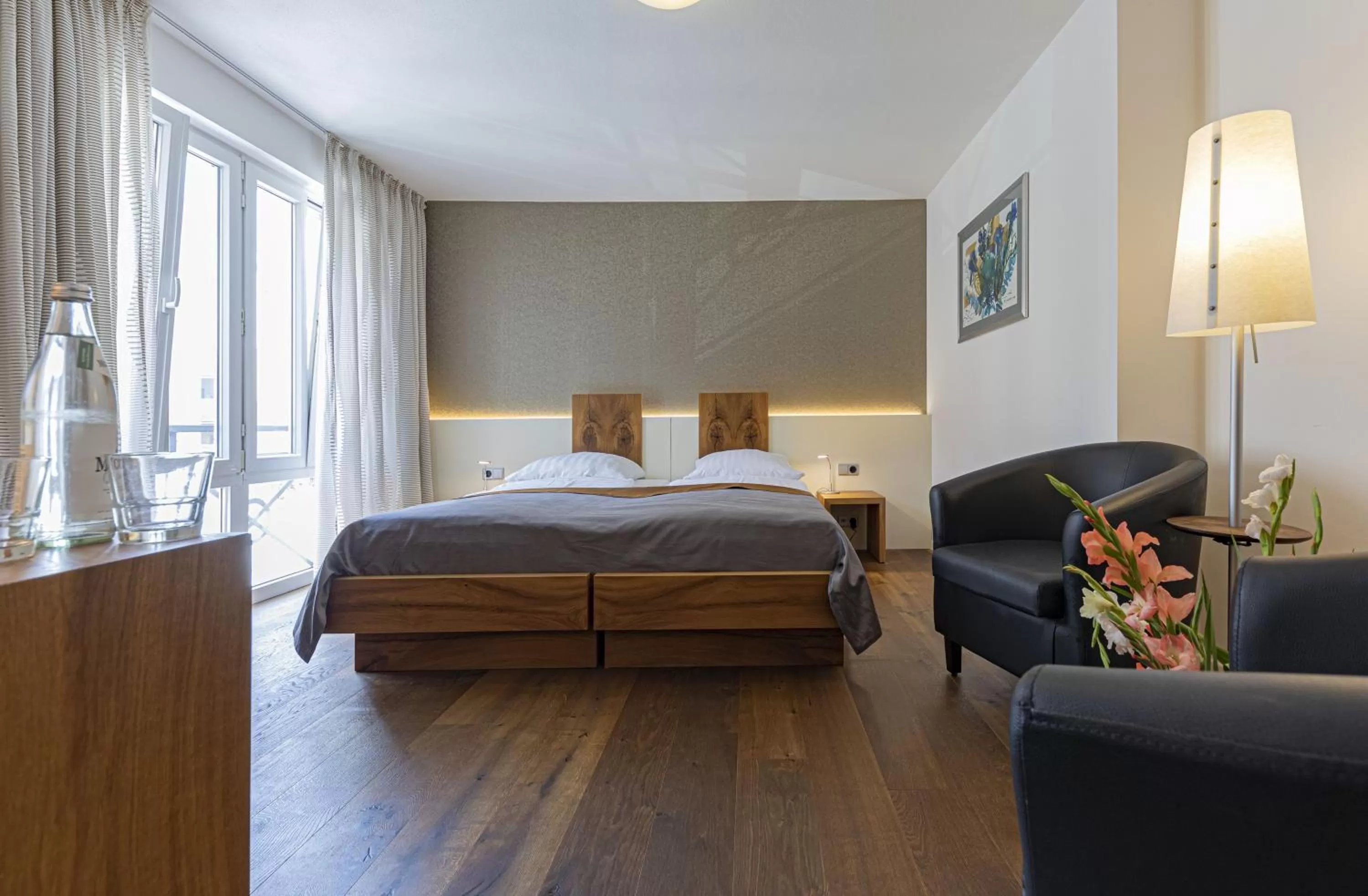 Day, Bed in Dom Hotel