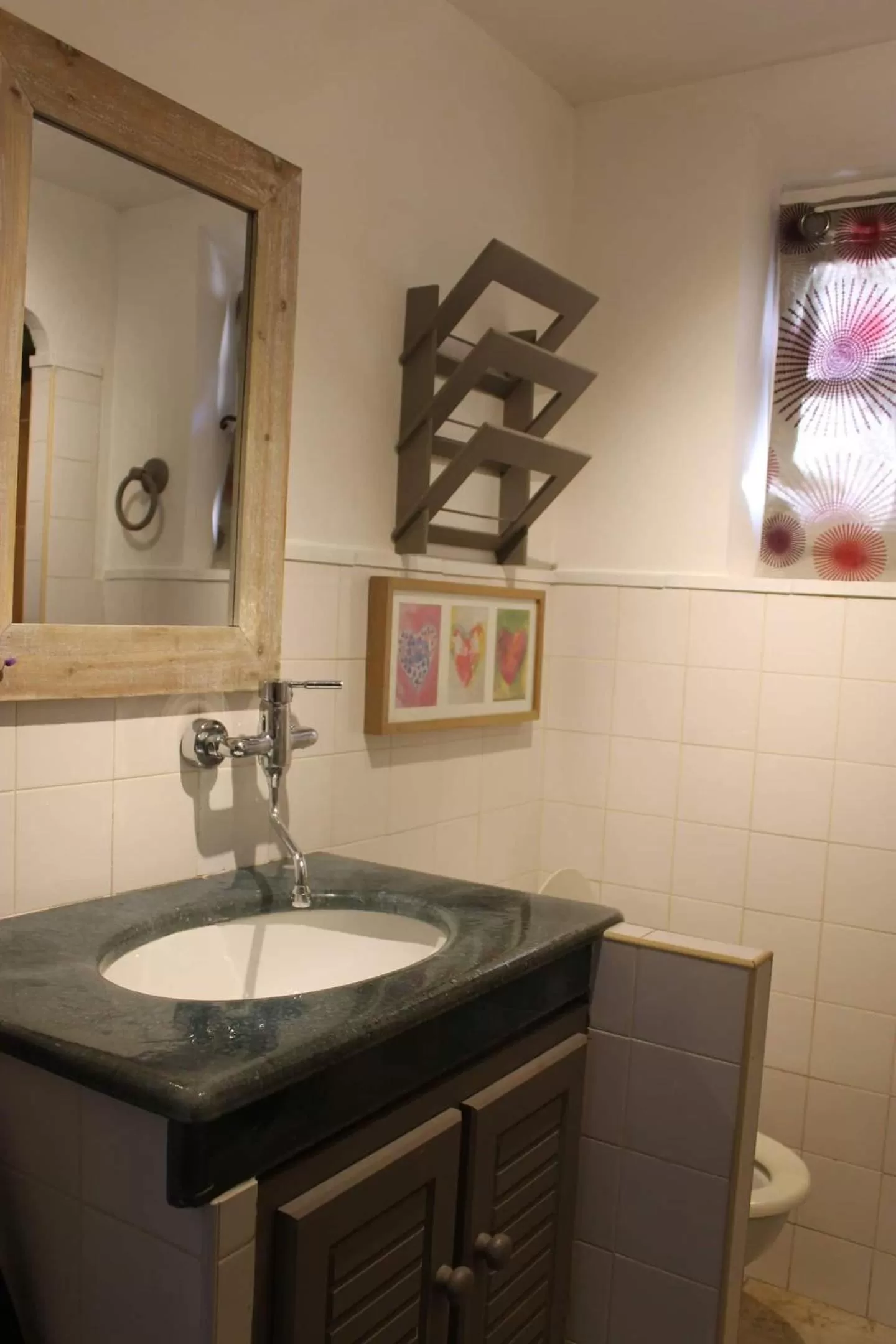 Bathroom in La Salamandre en Provence